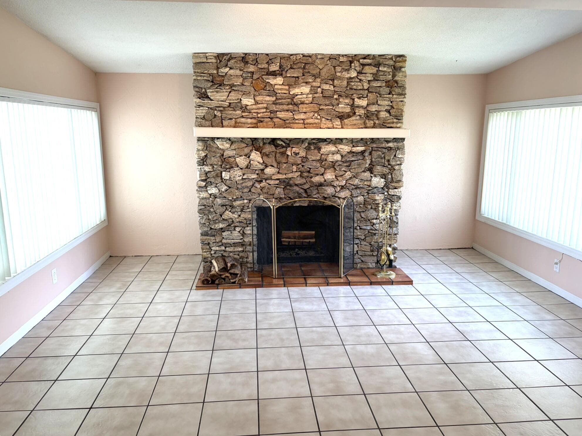 8881 NW 11th Street, Pembroke Pines, FL 33024 — photo 2 of 25