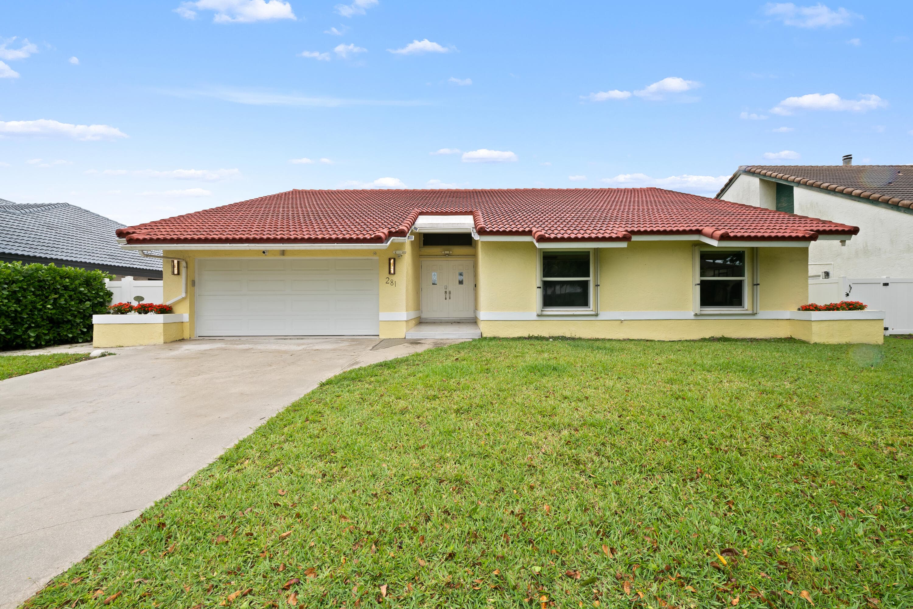 281 N Country Club Boulevard, Boca Raton, FL 33487 — photo 1 of 31