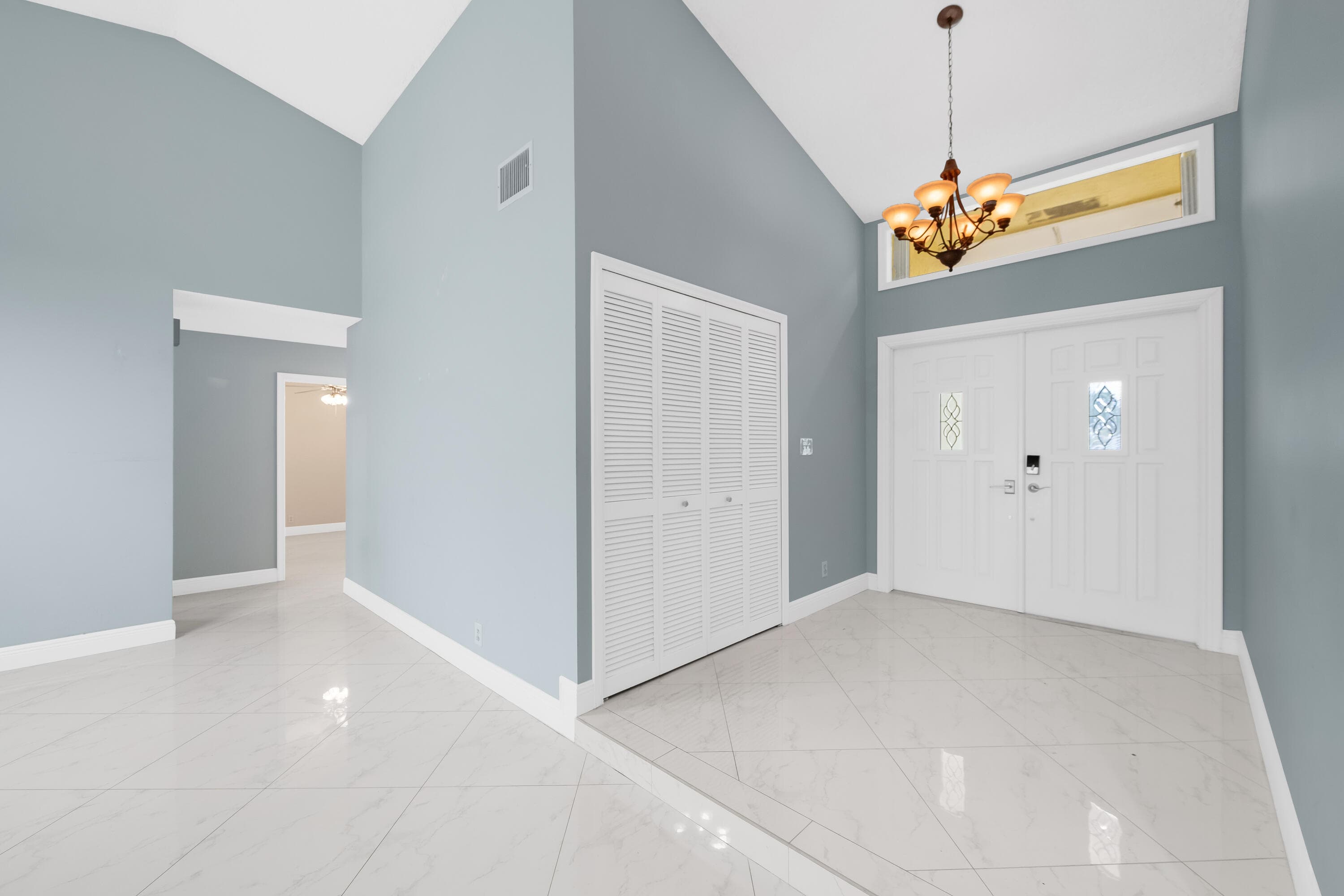 281 N Country Club Boulevard, Boca Raton, FL 33487 — photo 27 of 31