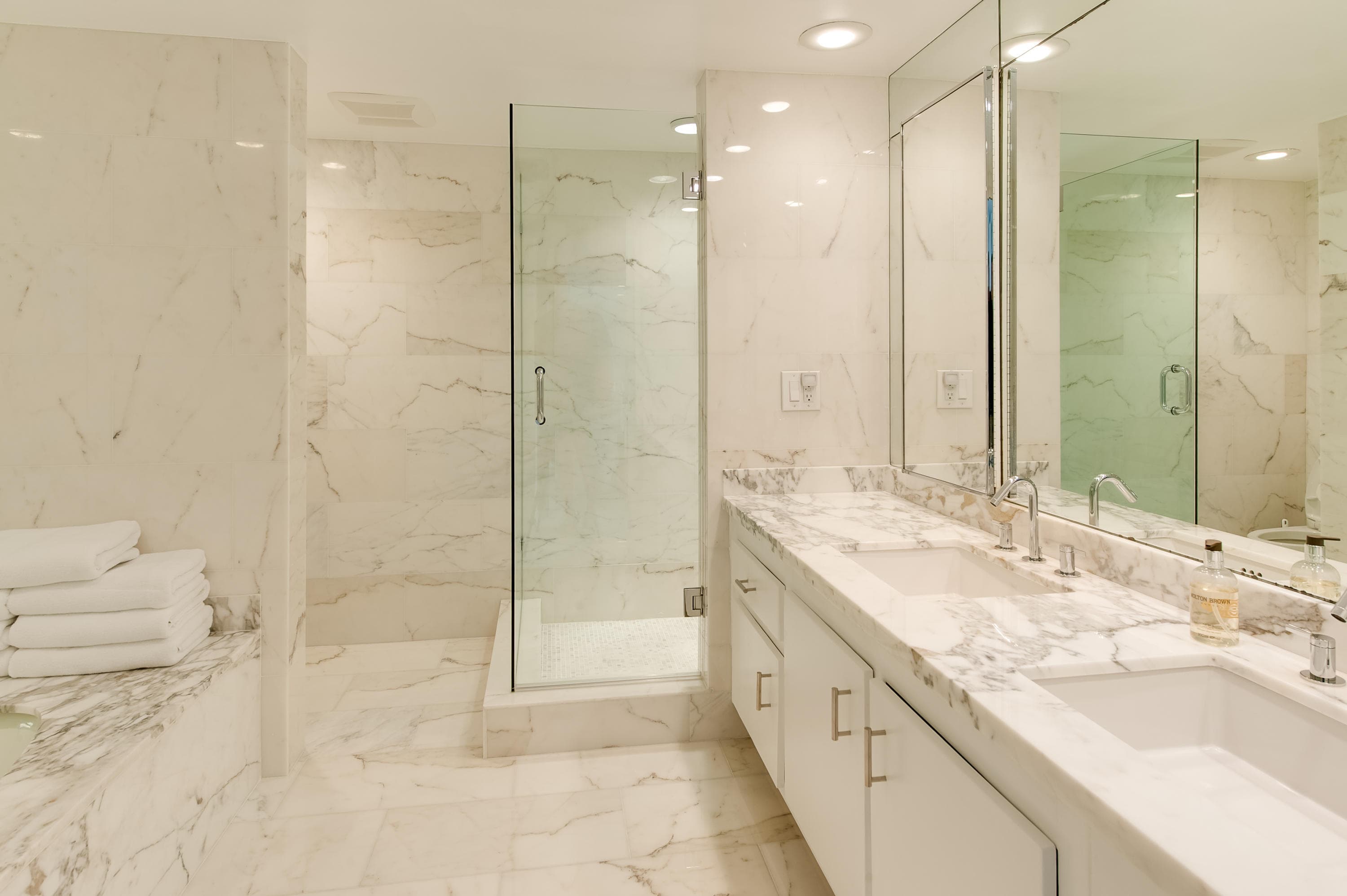100 Sunrise Avenue 404, Palm Beach, FL 33480 — photo 7 of 24