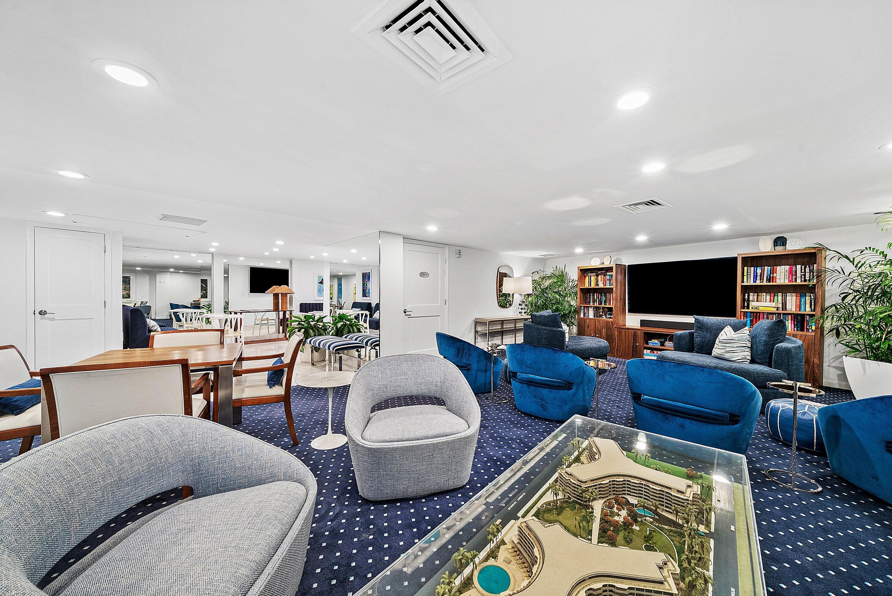 100 Sunrise Avenue 404, Palm Beach, FL 33480 — photo 15 of 24