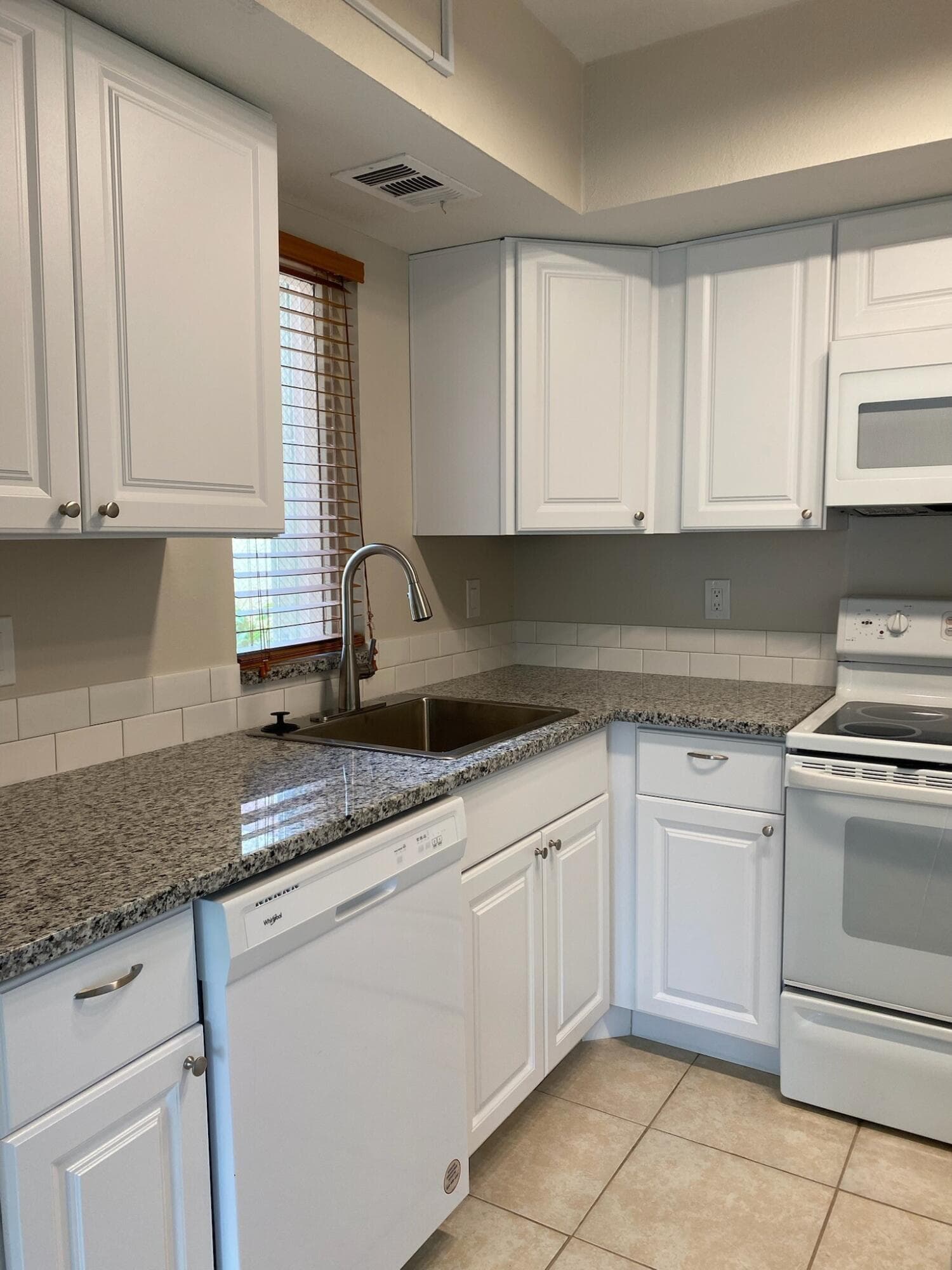 1536 SE Royal Green Circle 101, Port St. Lucie, FL 34952 — photo 6 of 18