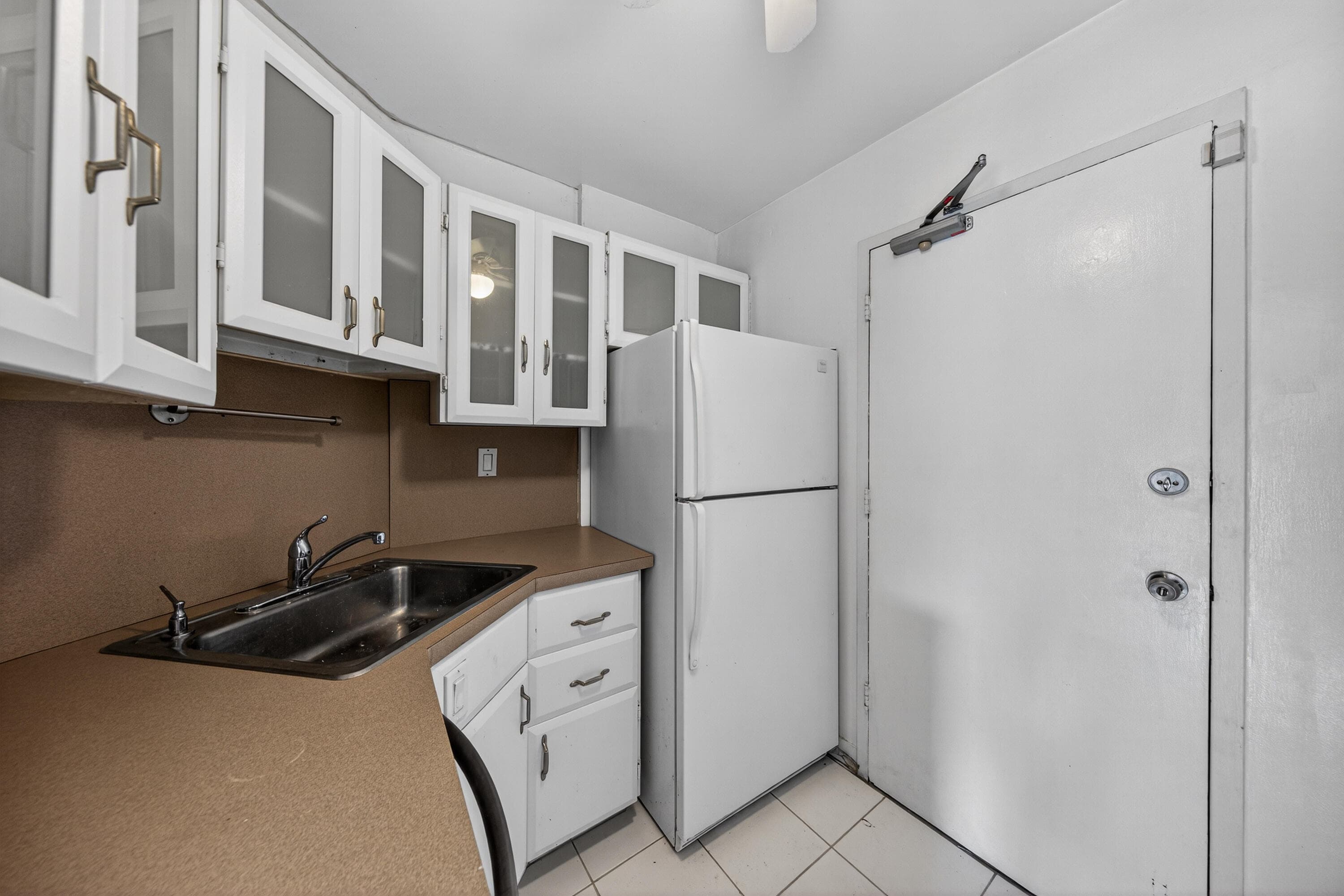 1831 NE 38th Street 108, Oakland Park, FL 33308 — photo 16 of 38