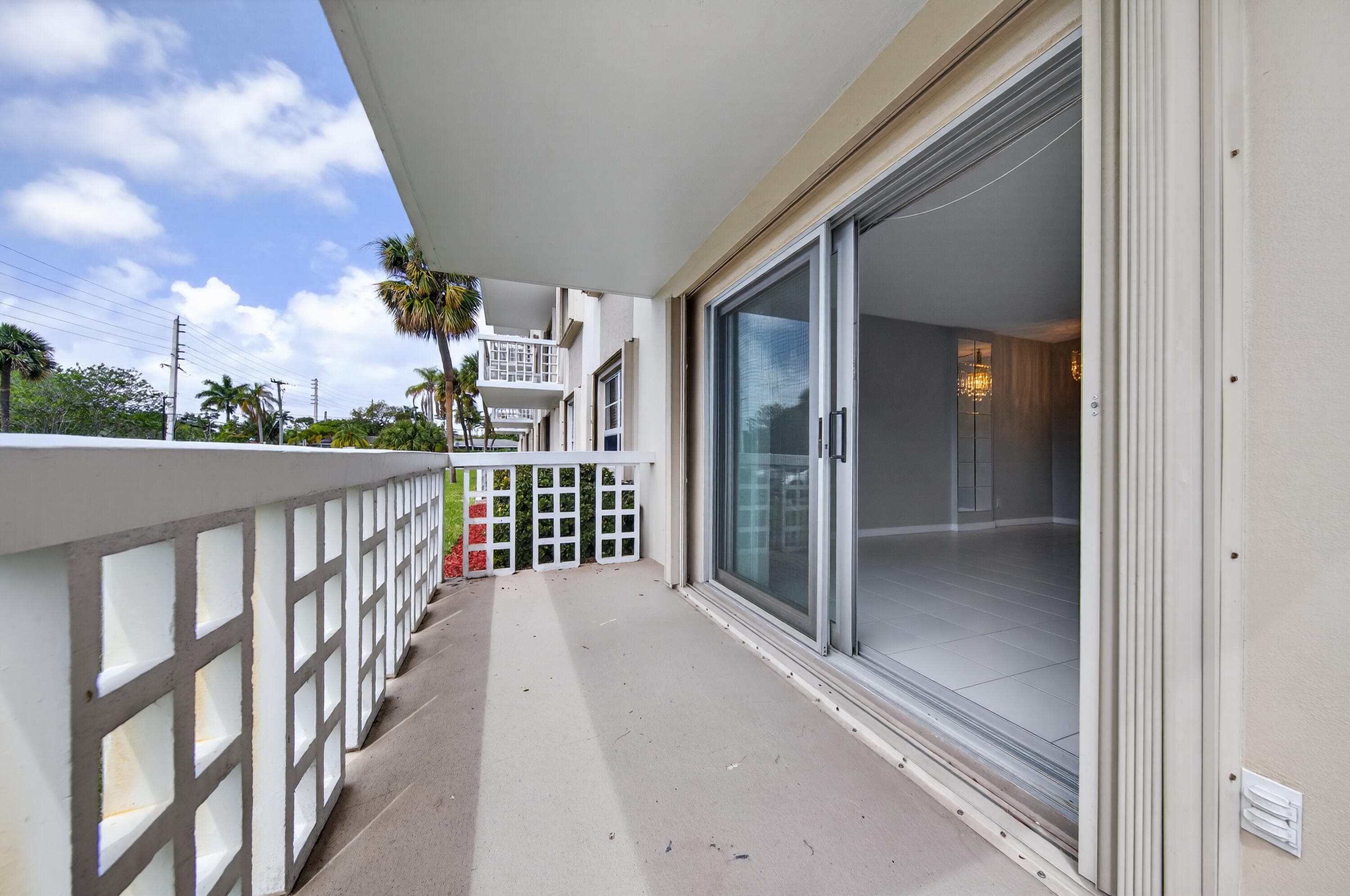 1831 NE 38th Street 108, Oakland Park, FL 33308 — photo 31 of 38