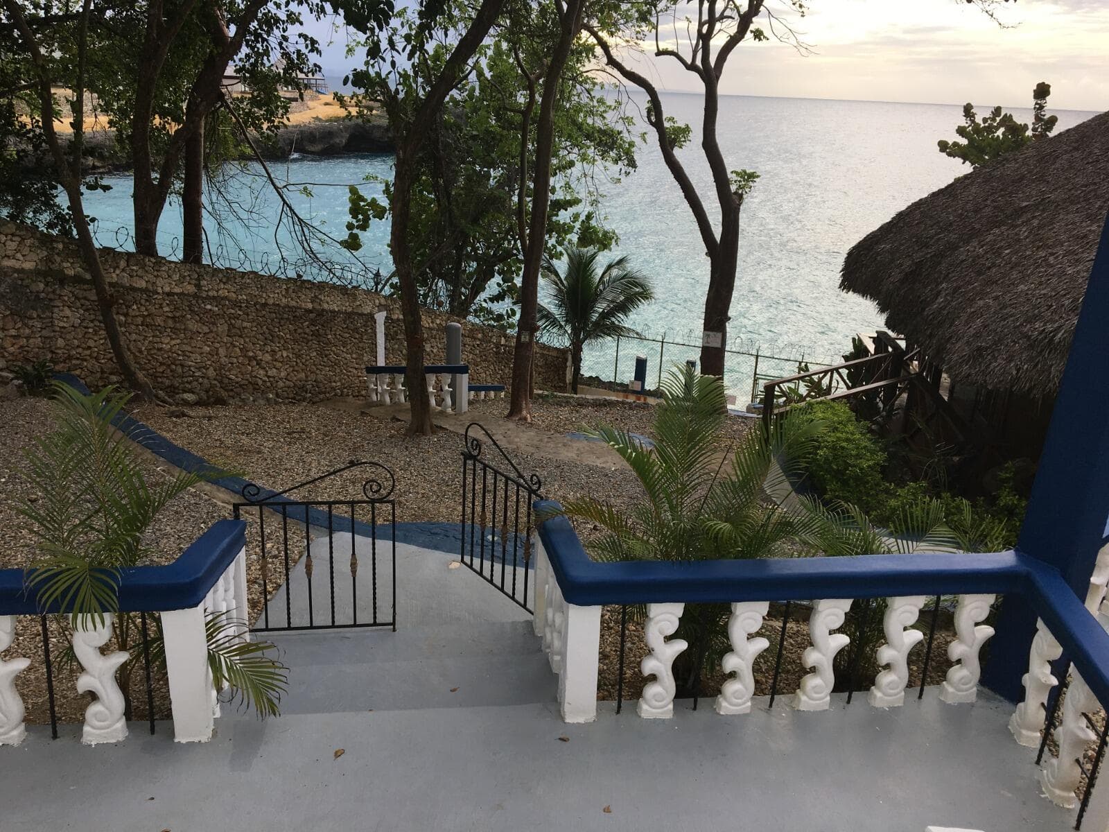 306 Ocean Blue Sanchez 5 — photo 5 of 96