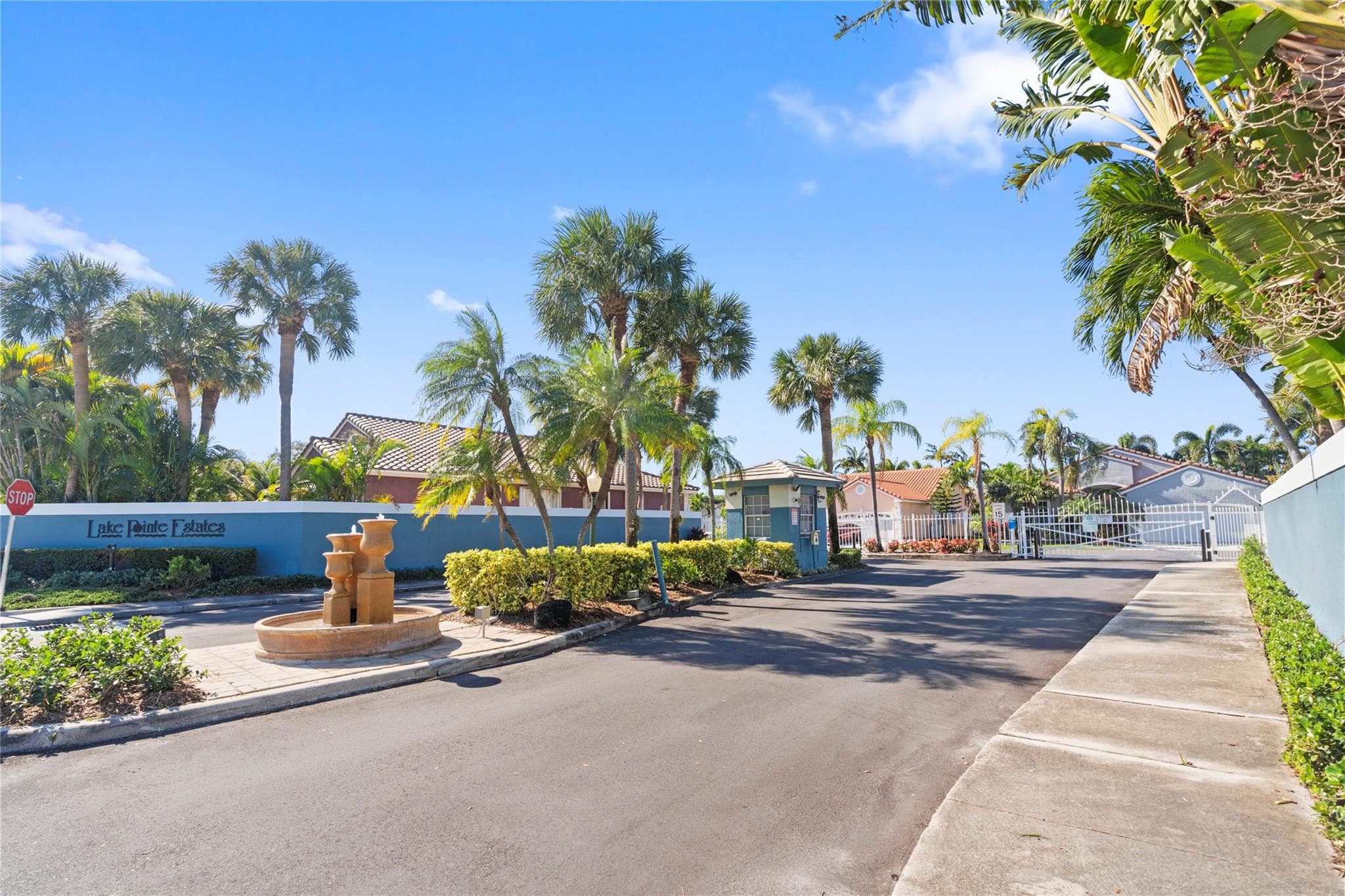 3222 NW 22nd Avenue, Oakland Park, FL 33309 — photo 34 of 72