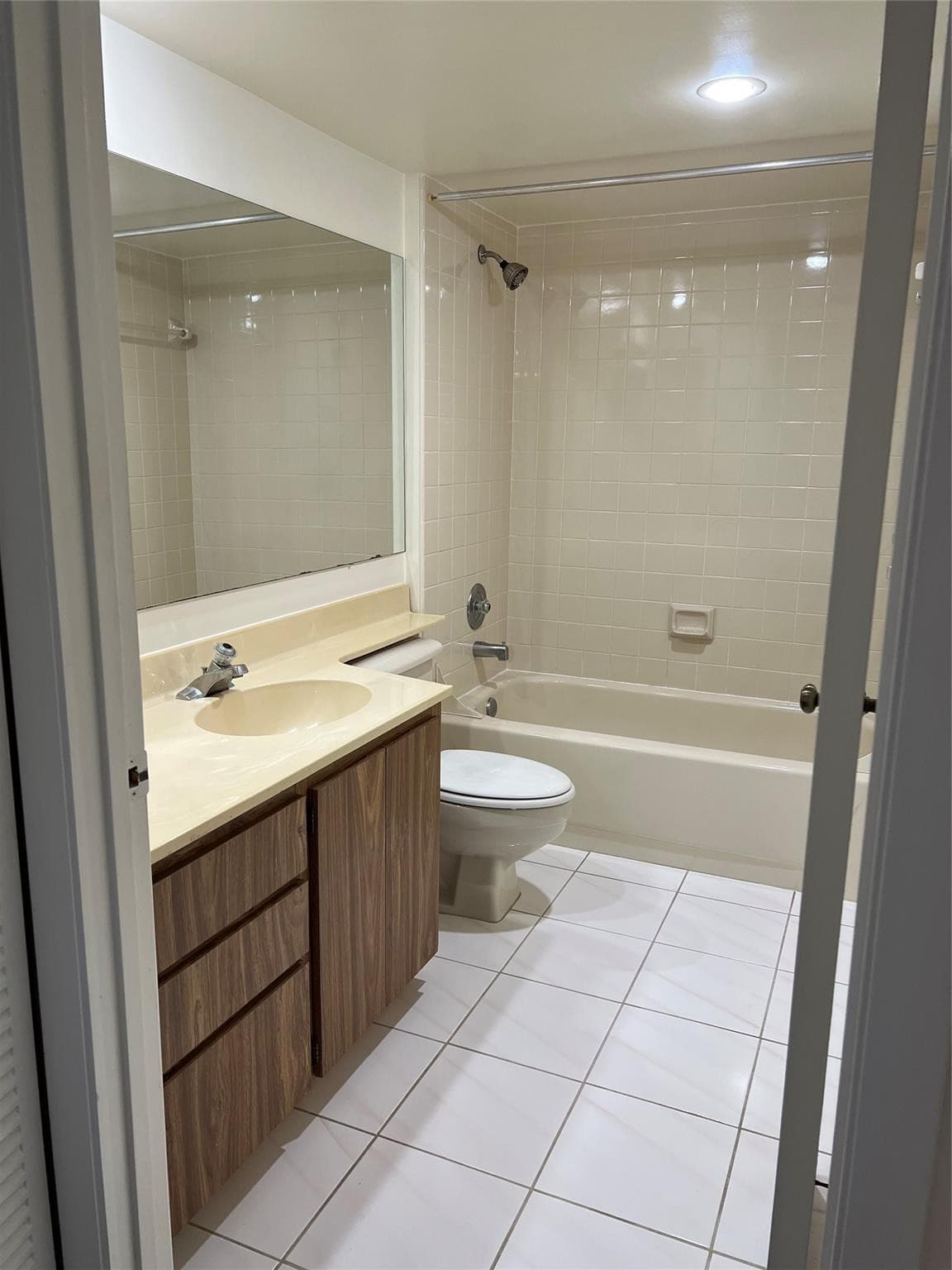 1526 Whitehall Drive 402, Davie, FL 33324 — photo 14 of 21