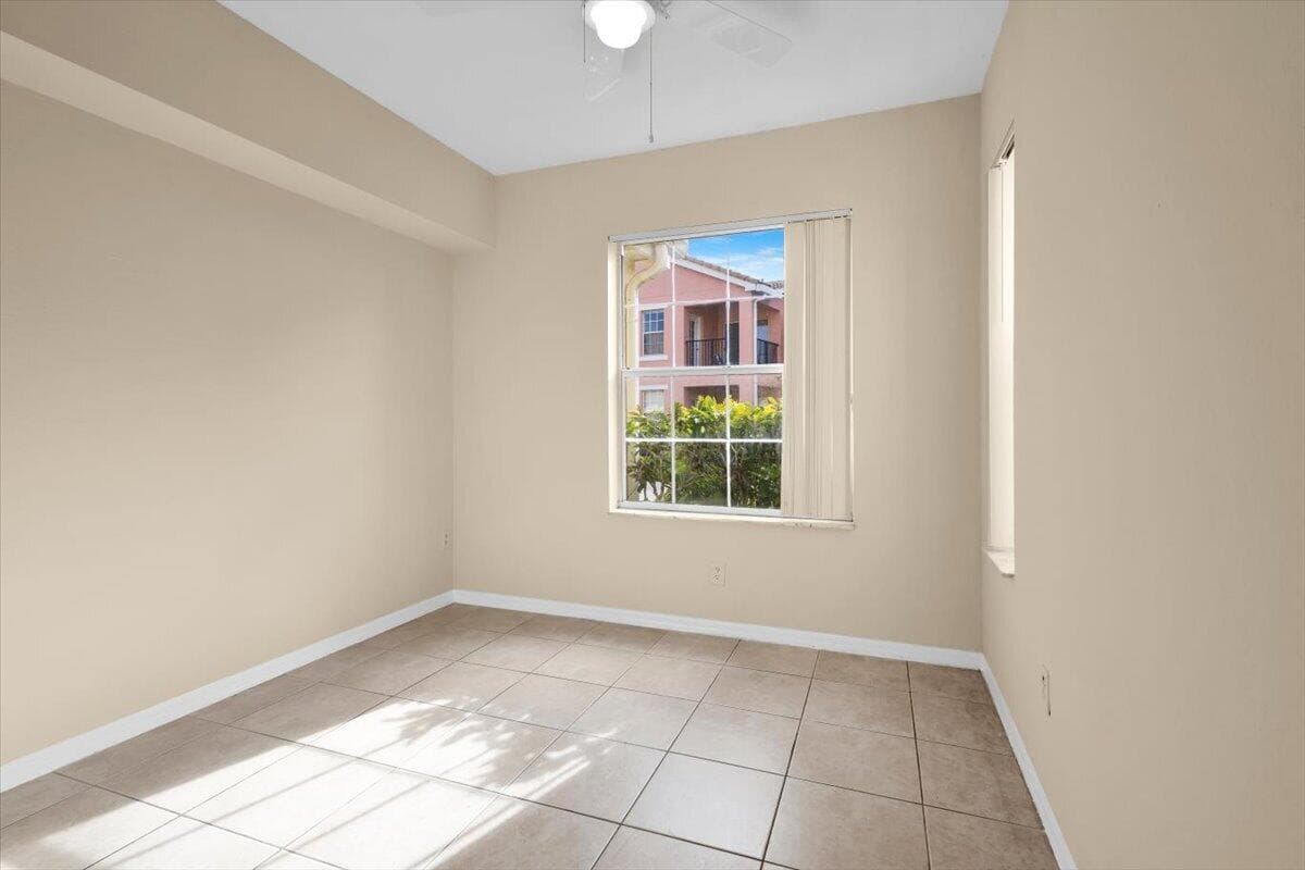 120 SW Peacock Boulevard 11-101, Port St. Lucie, FL 34986 — photo 21 of 58