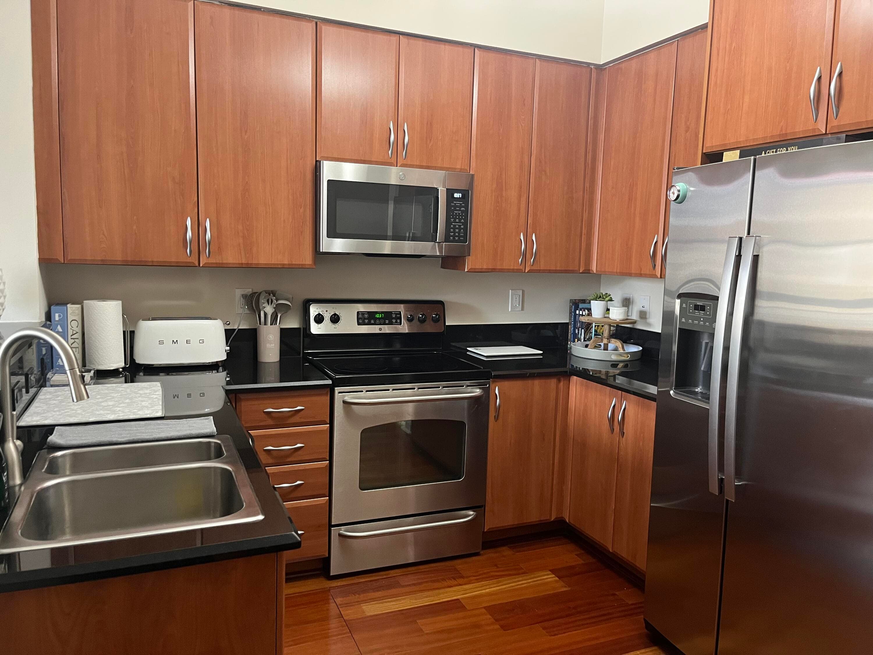 801 S Olive Avenue 406, West Palm Beach, FL 33401 — photo 2 of 16