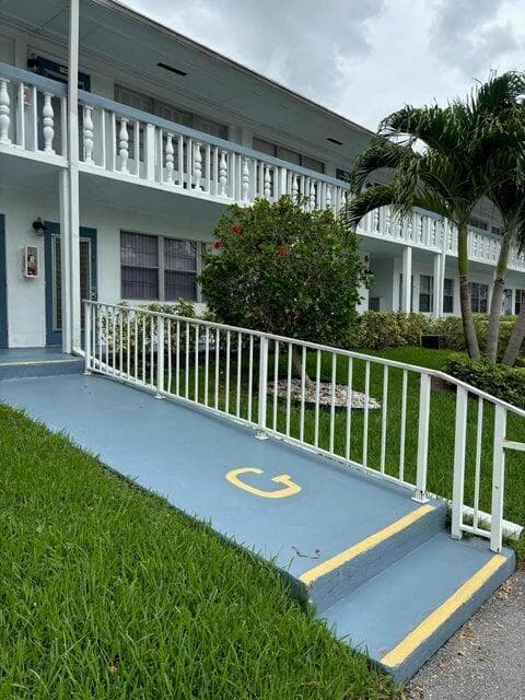 125 Westbury Circle G, Deerfield Beach, FL 33442 — photo 1 of 10