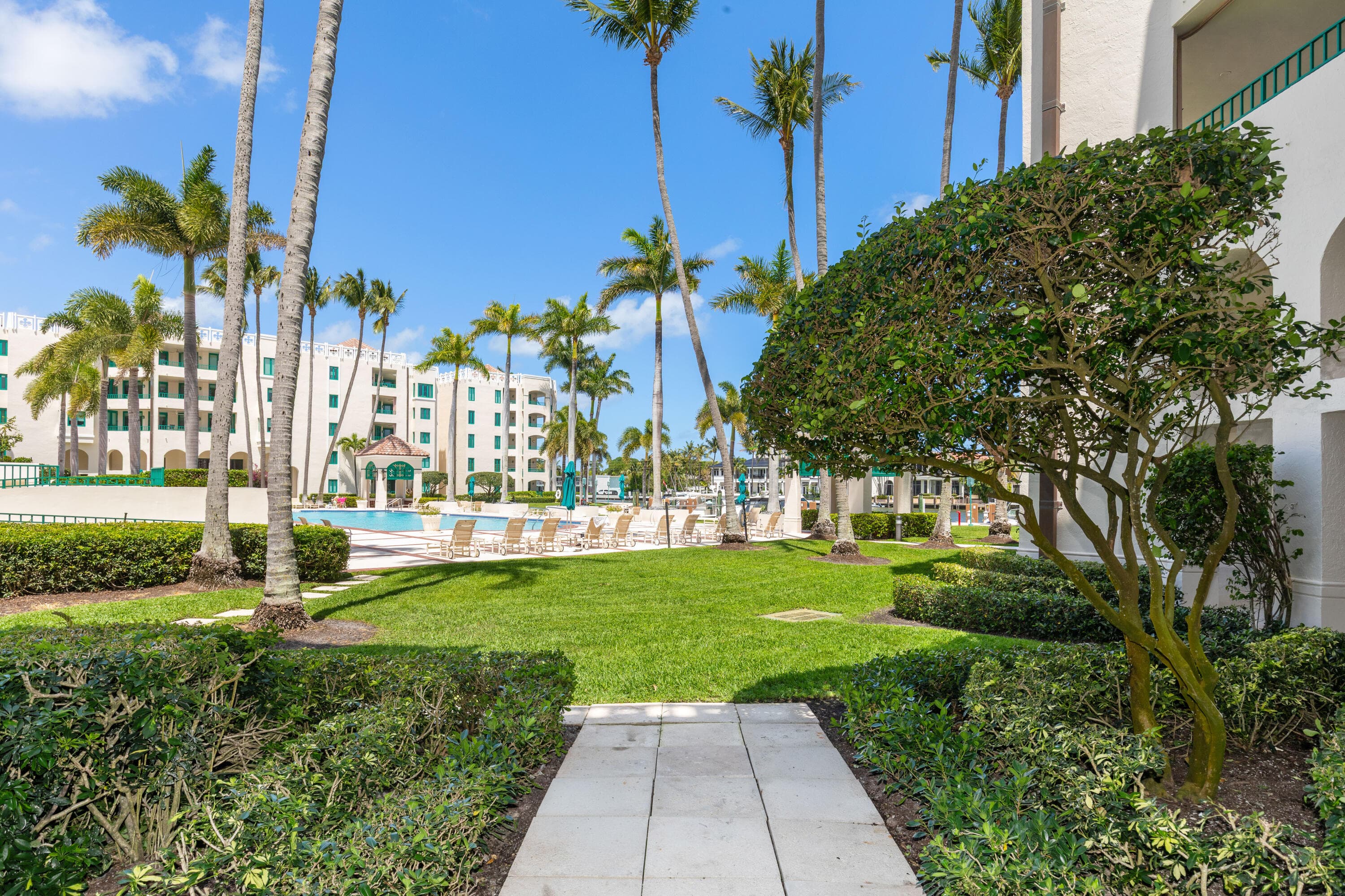 120 SE 5th Avenue E 127, Boca Raton, FL 33432 — photo 27 of 35