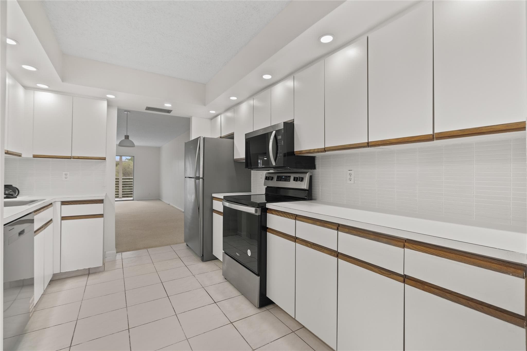 1801 Eleuthera Point J3, Coconut Creek, FL 33066 — photo 1 of 36