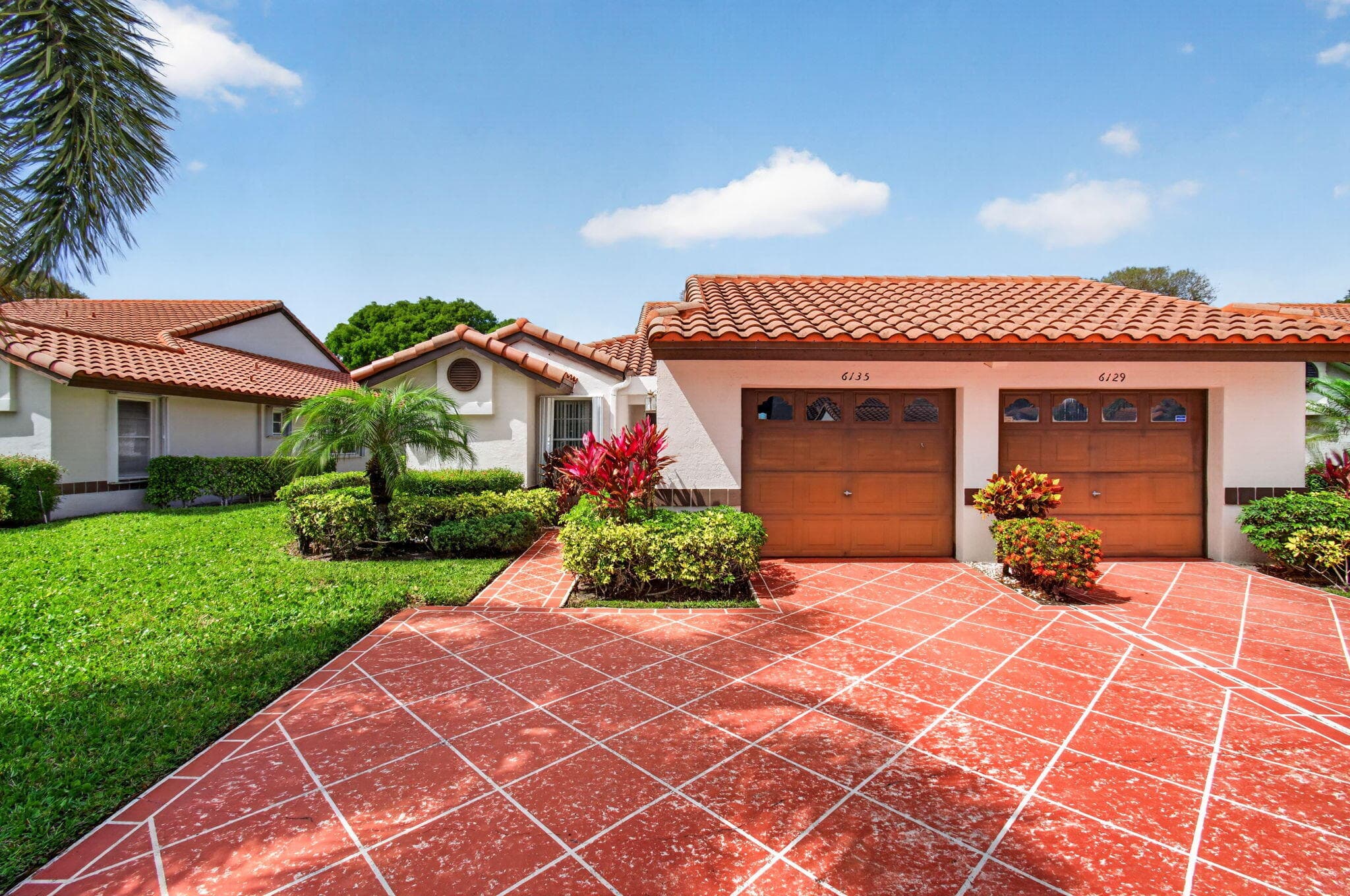 6135 Waldwick Circle, Delray Beach, FL 33484 — photo 1 of 68