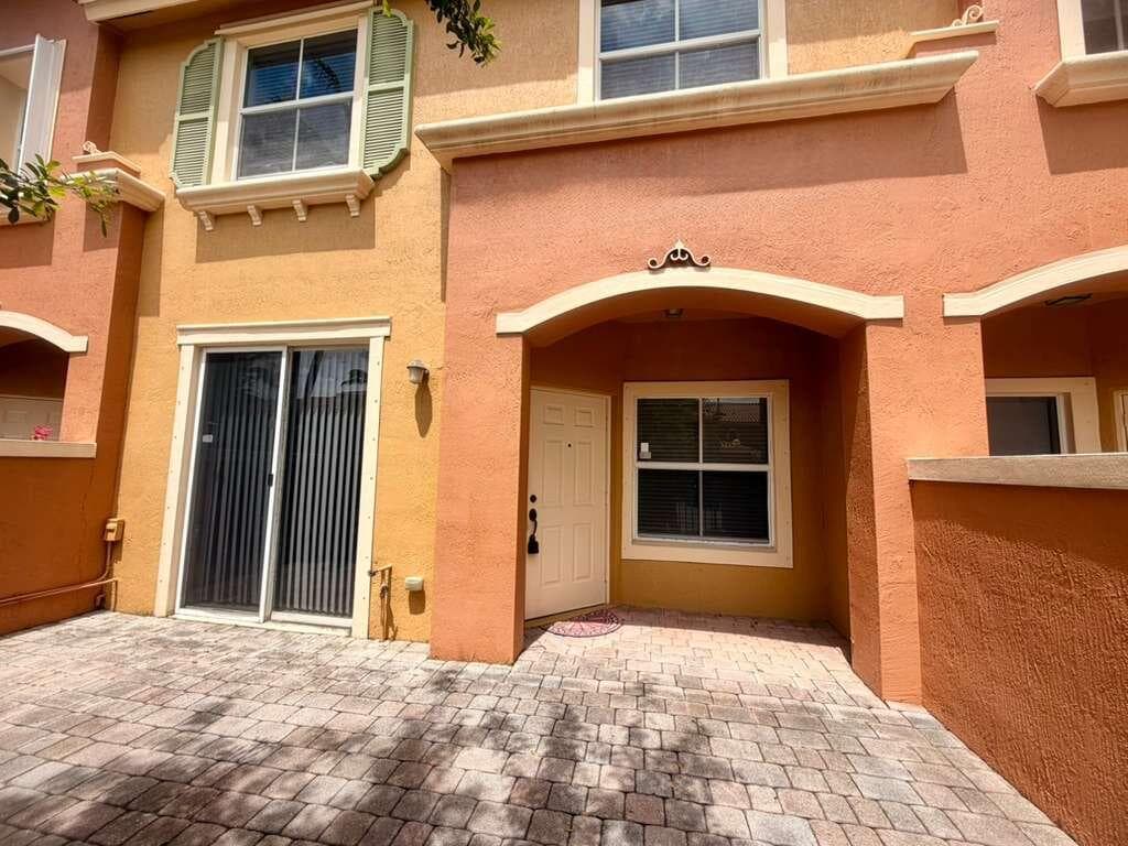 14363 SW 11th Street 2603, Pembroke Pines, FL 33027 — photo 4 of 45