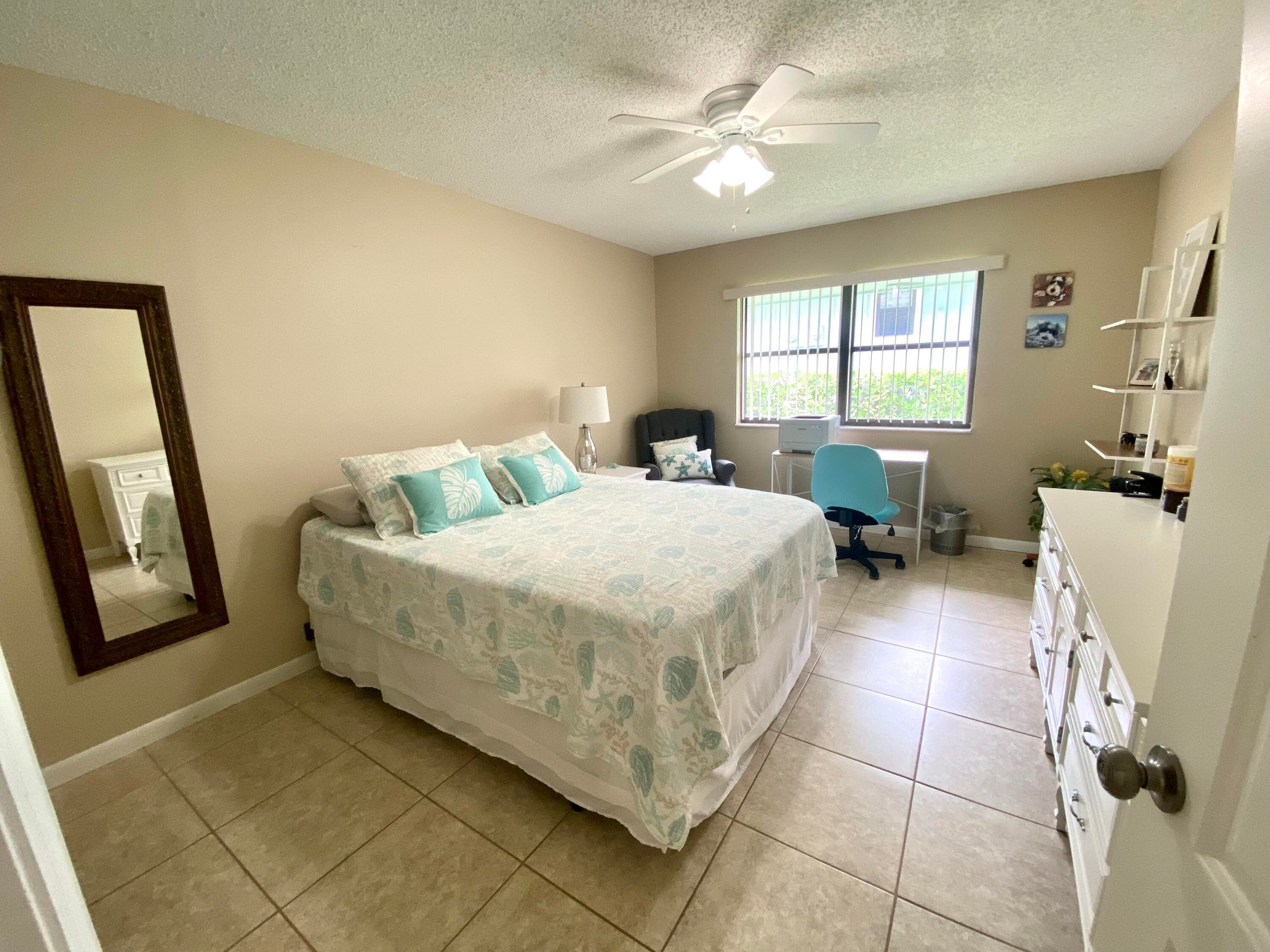 1127 E Seminole Avenue 13d, Jupiter, FL 33477 — photo 11 of 20