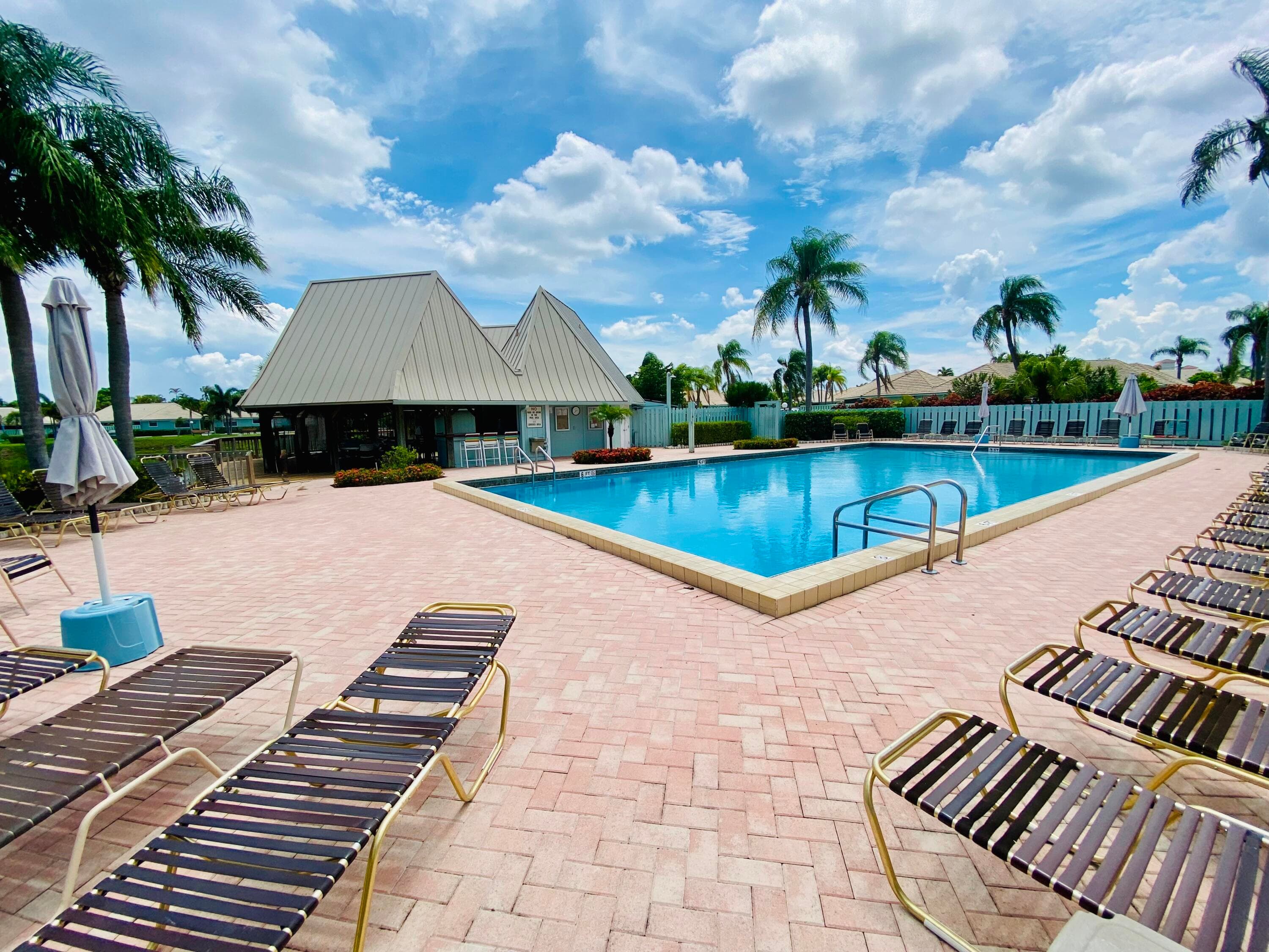 1127 E Seminole Avenue 13d, Jupiter, FL 33477 — photo 17 of 20