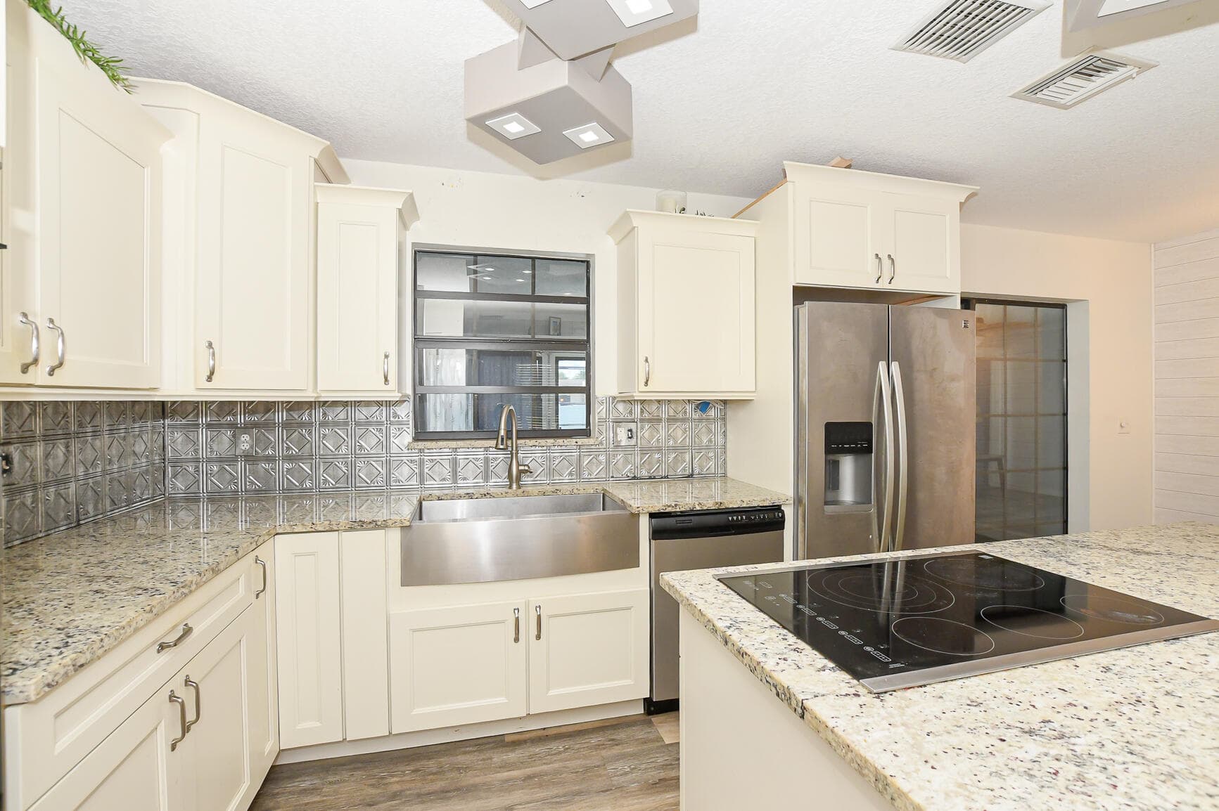 764 SE Evergreen Terrace, Port St. Lucie, FL 34983 — photo 7 of 36