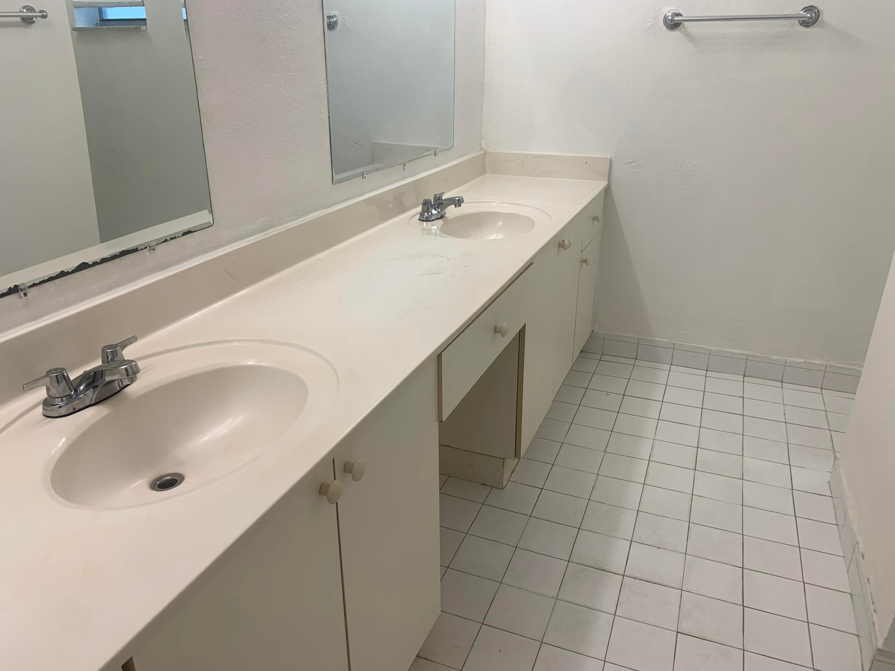 4255 N University Drive 106, Sunrise, FL 33351 — photo 14 of 21
