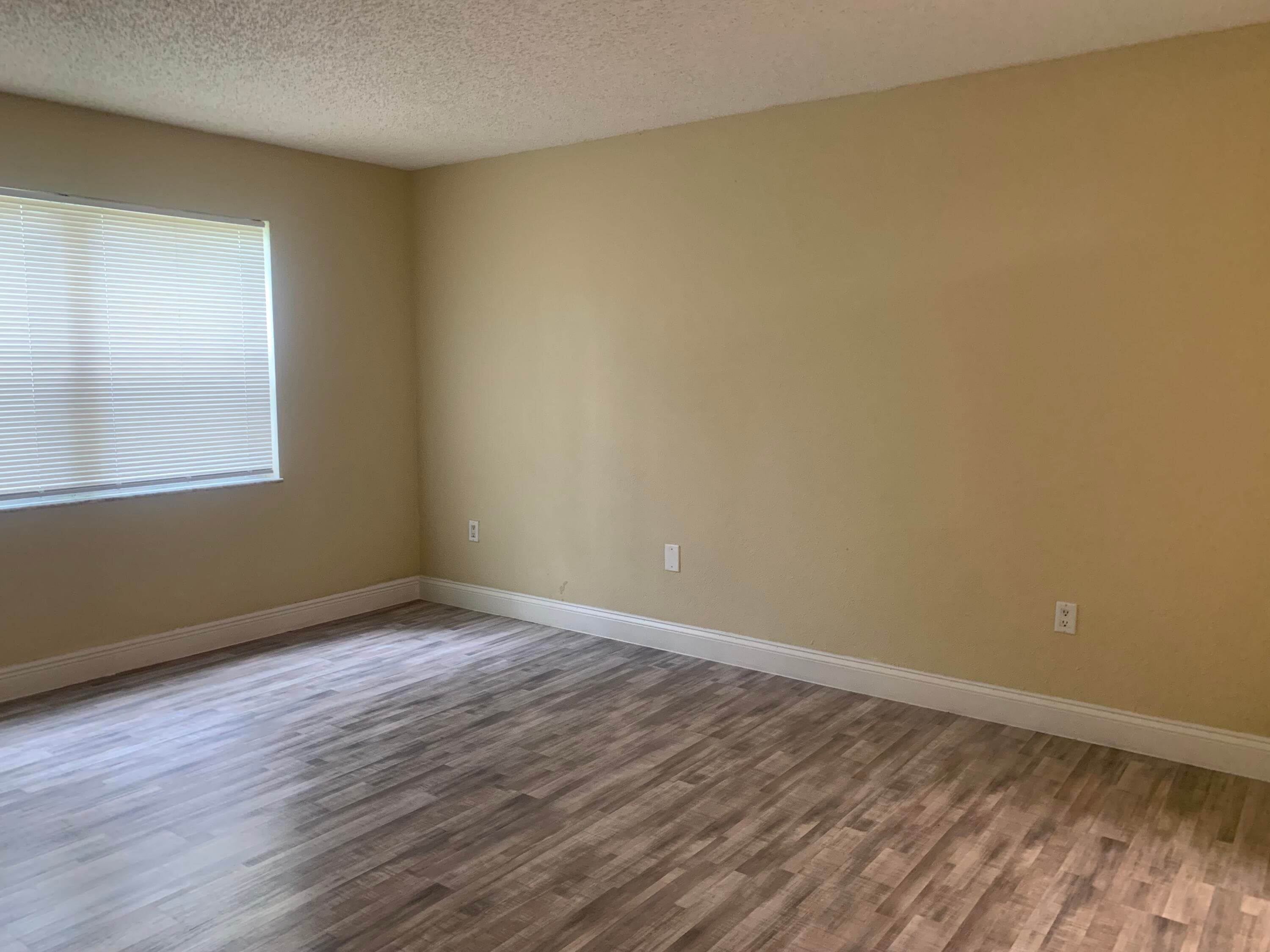 4255 N University Drive 106, Sunrise, FL 33351 — photo 15 of 21