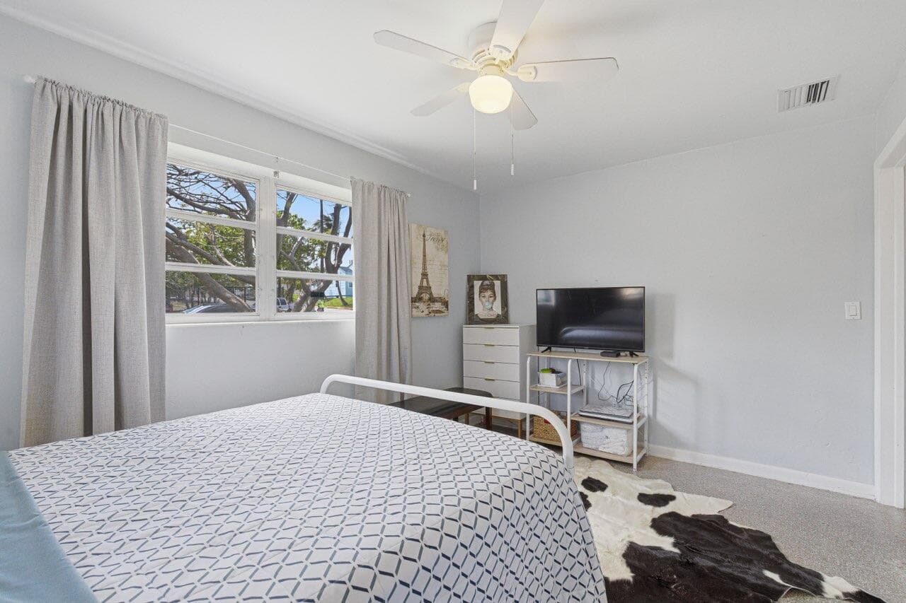 528 N A Street, Lake Worth Beach, FL 33460 — photo 15 of 29