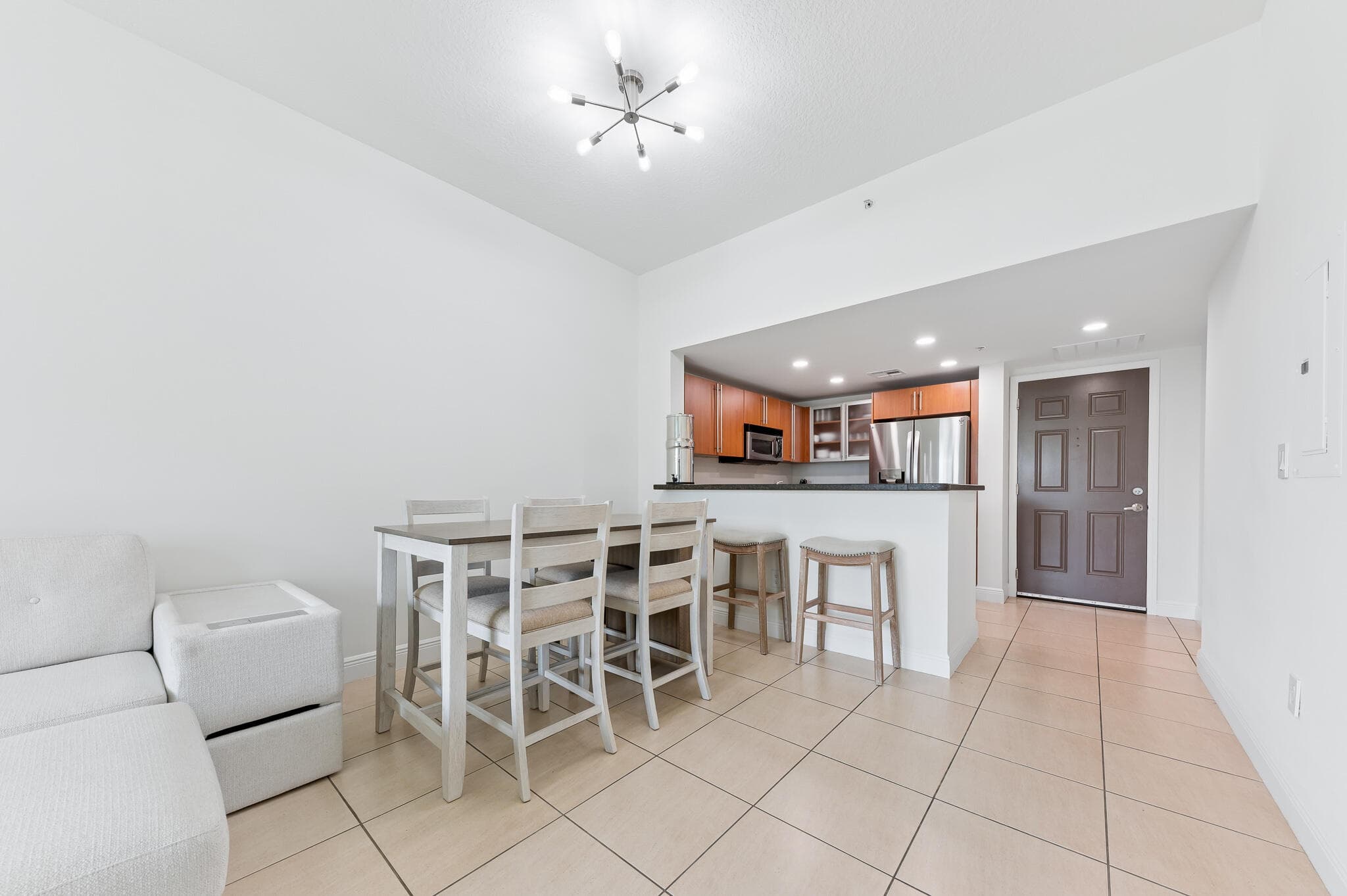 610 Clematis Street 811, West Palm Beach, FL 33401 — photo 7 of 22