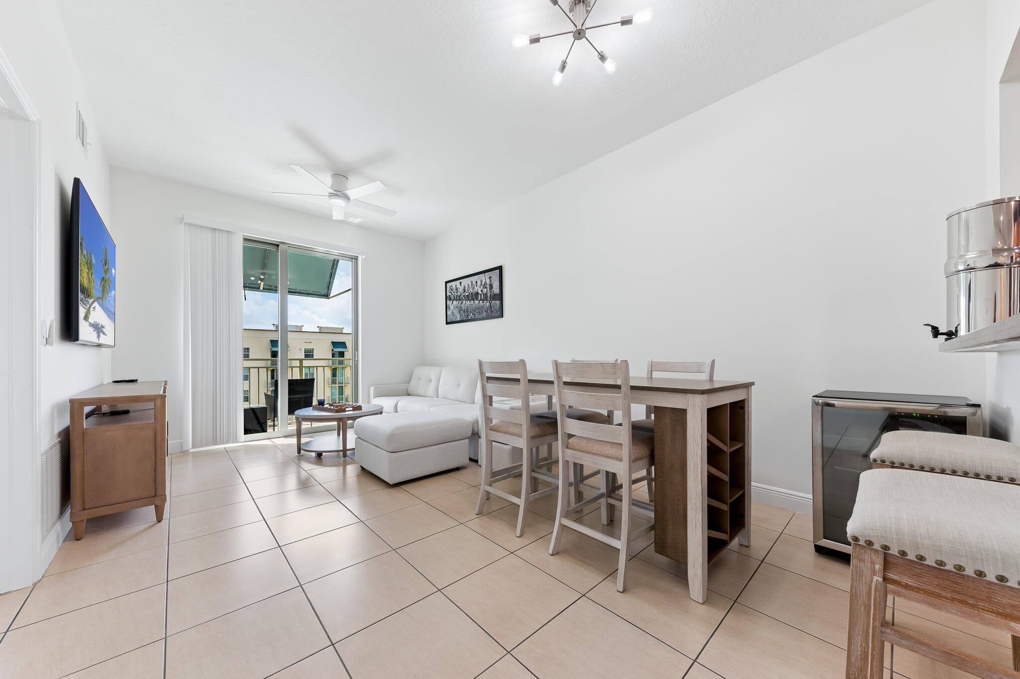 610 Clematis Street 811, West Palm Beach, FL 33401 — photo 8 of 22