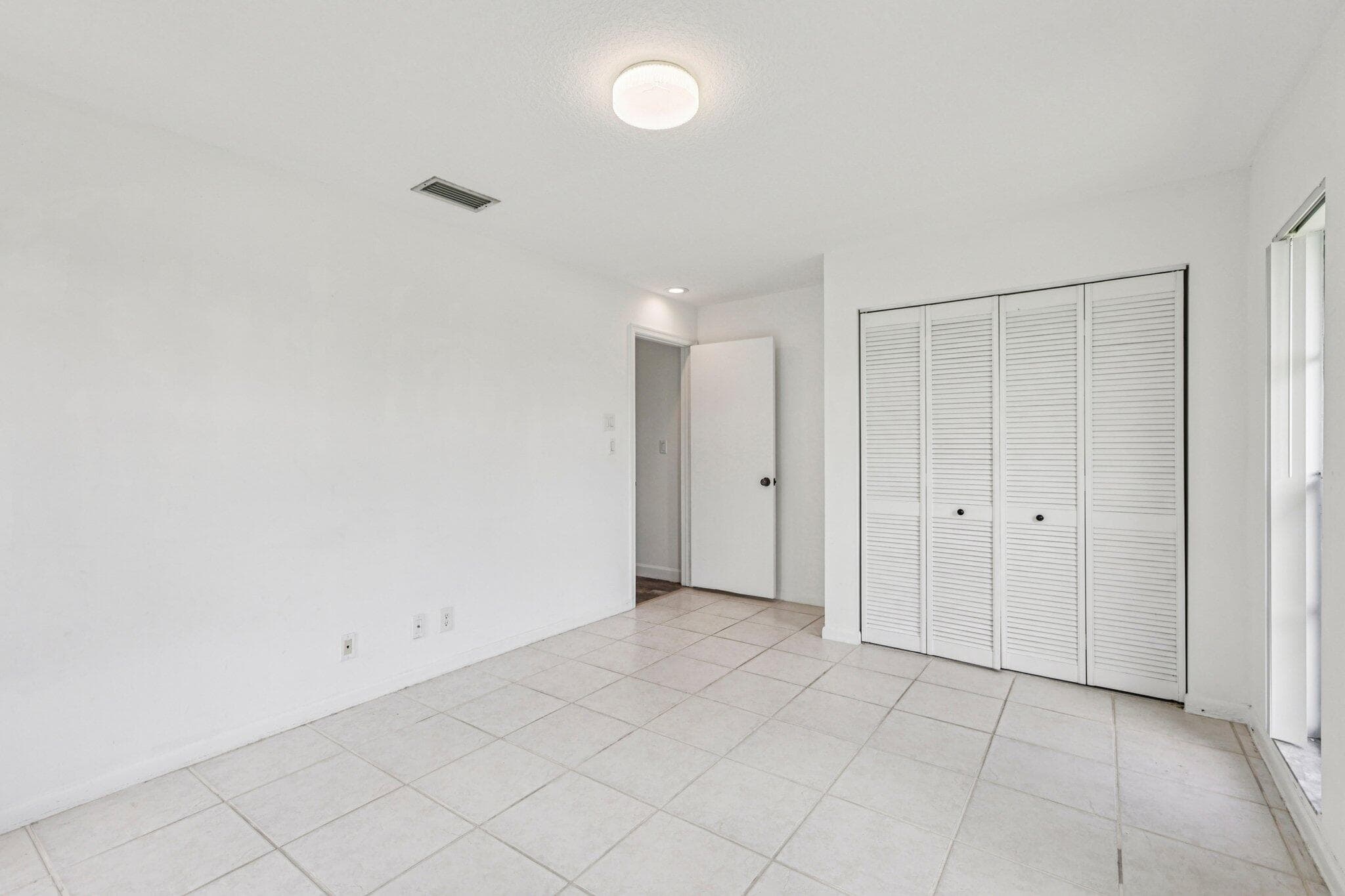 17679 Woodview Terrace, Boca Raton, FL 33487 — photo 29 of 46