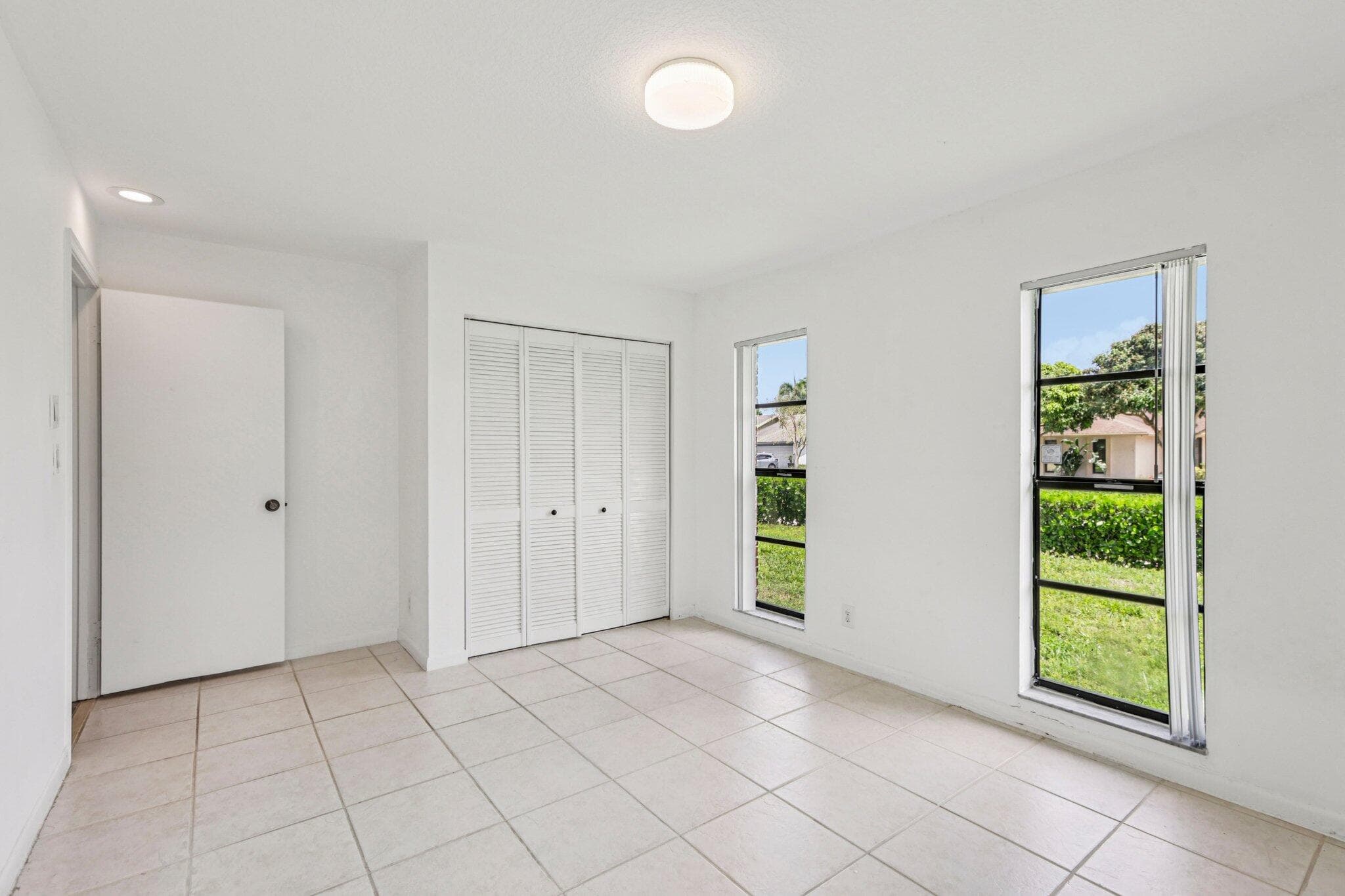 17679 Woodview Terrace, Boca Raton, FL 33487 — photo 32 of 46