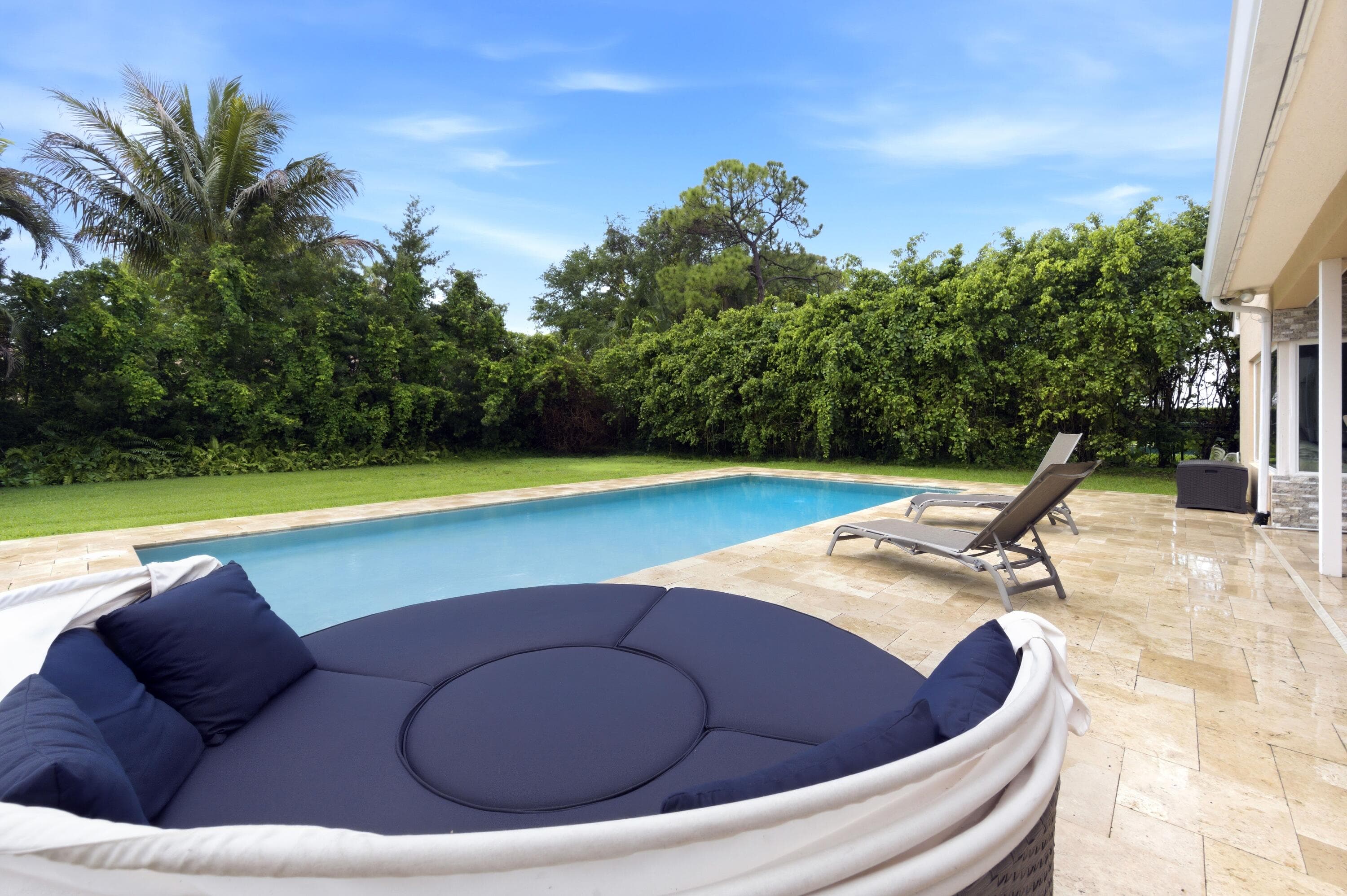 10114 Hunt Club Lane, Palm Beach Gardens, FL 33418 — photo 24 of 27