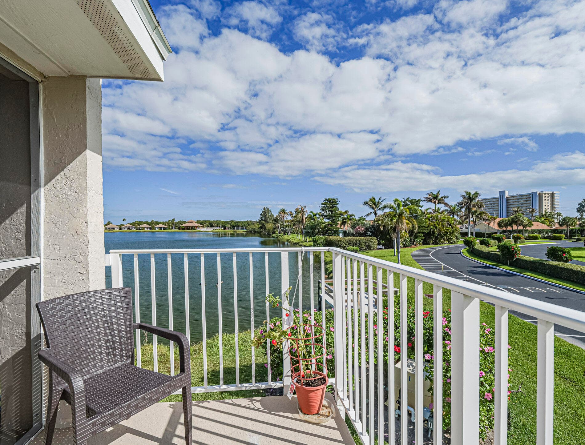 3206 S Lakeview Circle 1206, Hutchinson Island, FL 34949 — photo 47 of 69