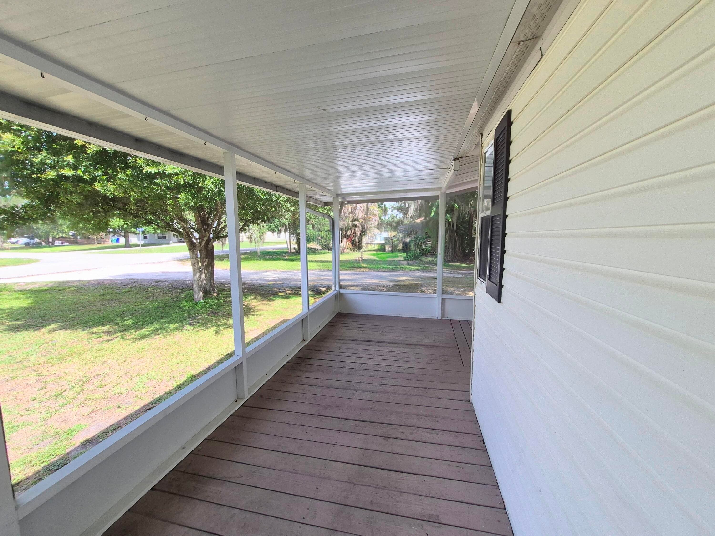 301 SE 5th Avenue, Okeechobee, FL 34974 — photo 8 of 42