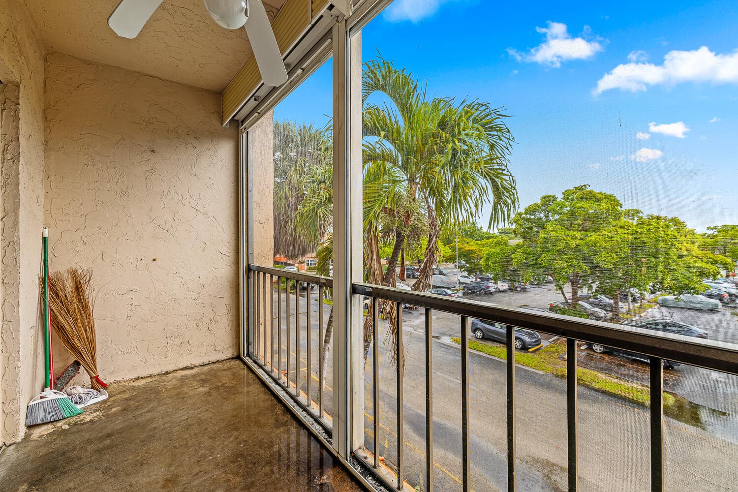 8260 SW 24th Street 6310, North Lauderdale, FL 33068 — photo 16 of 25