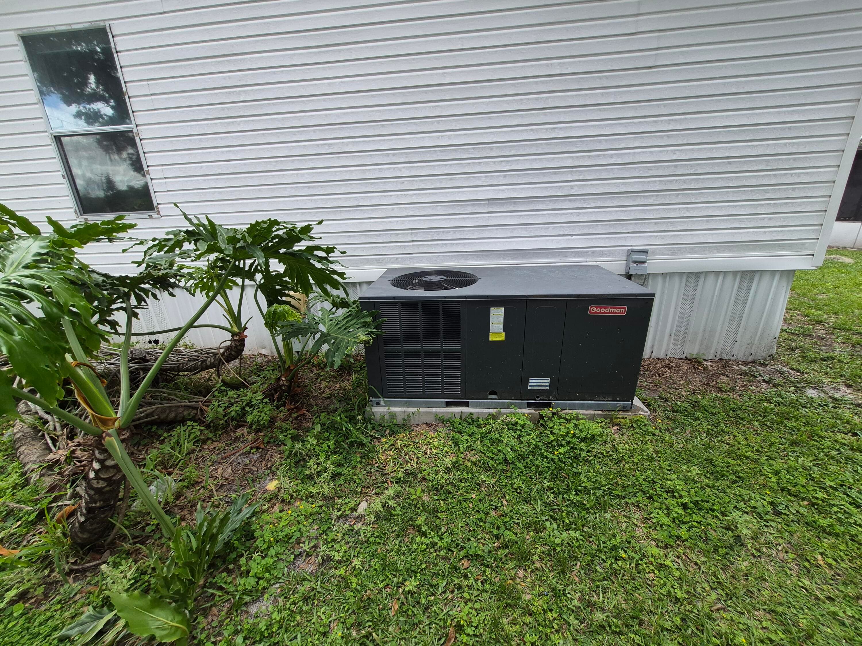 301 SE 5th Avenue, Okeechobee, FL 34974 — photo 38 of 42