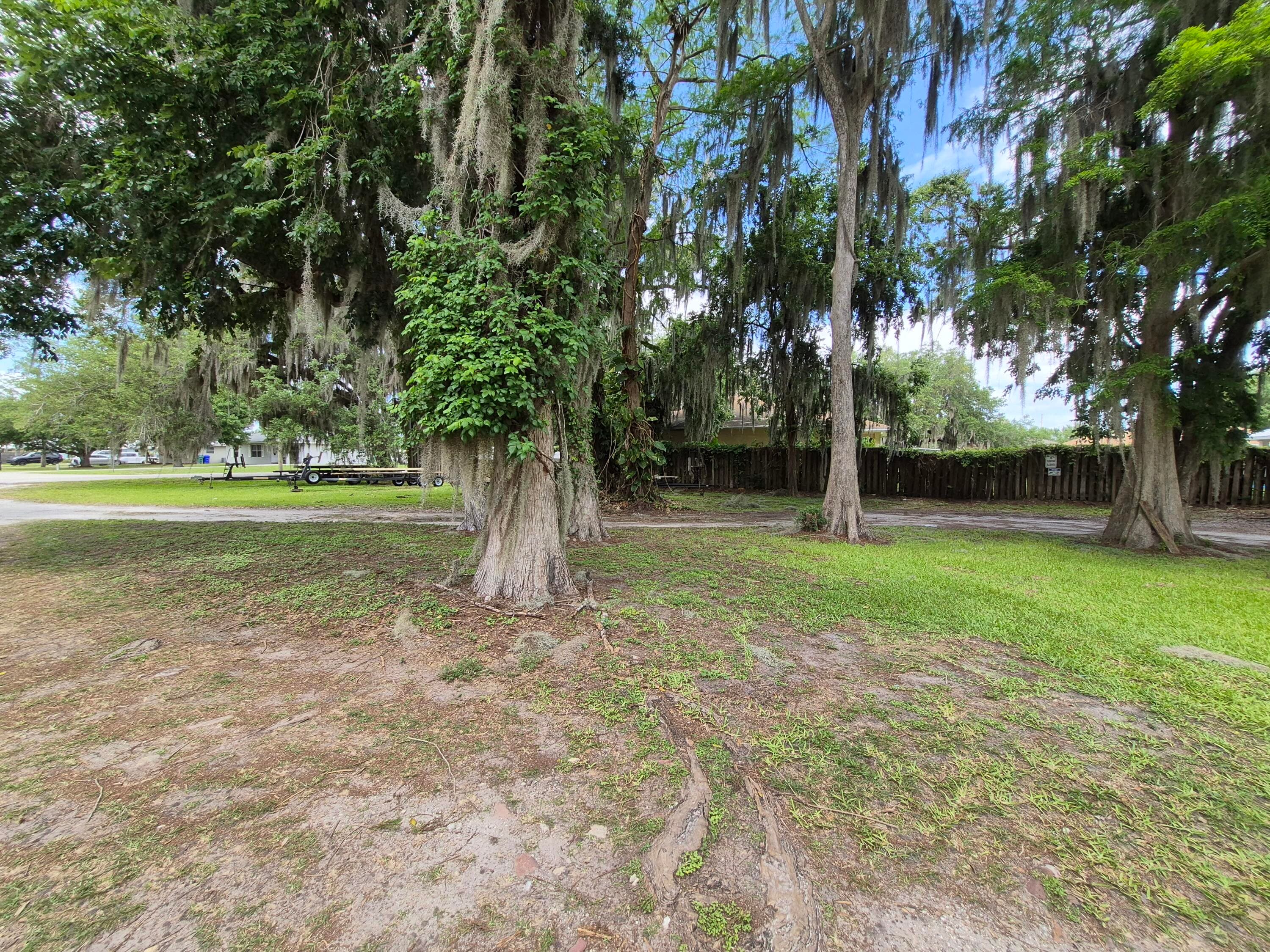 301 SE 5th Avenue, Okeechobee, FL 34974 — photo 41 of 42