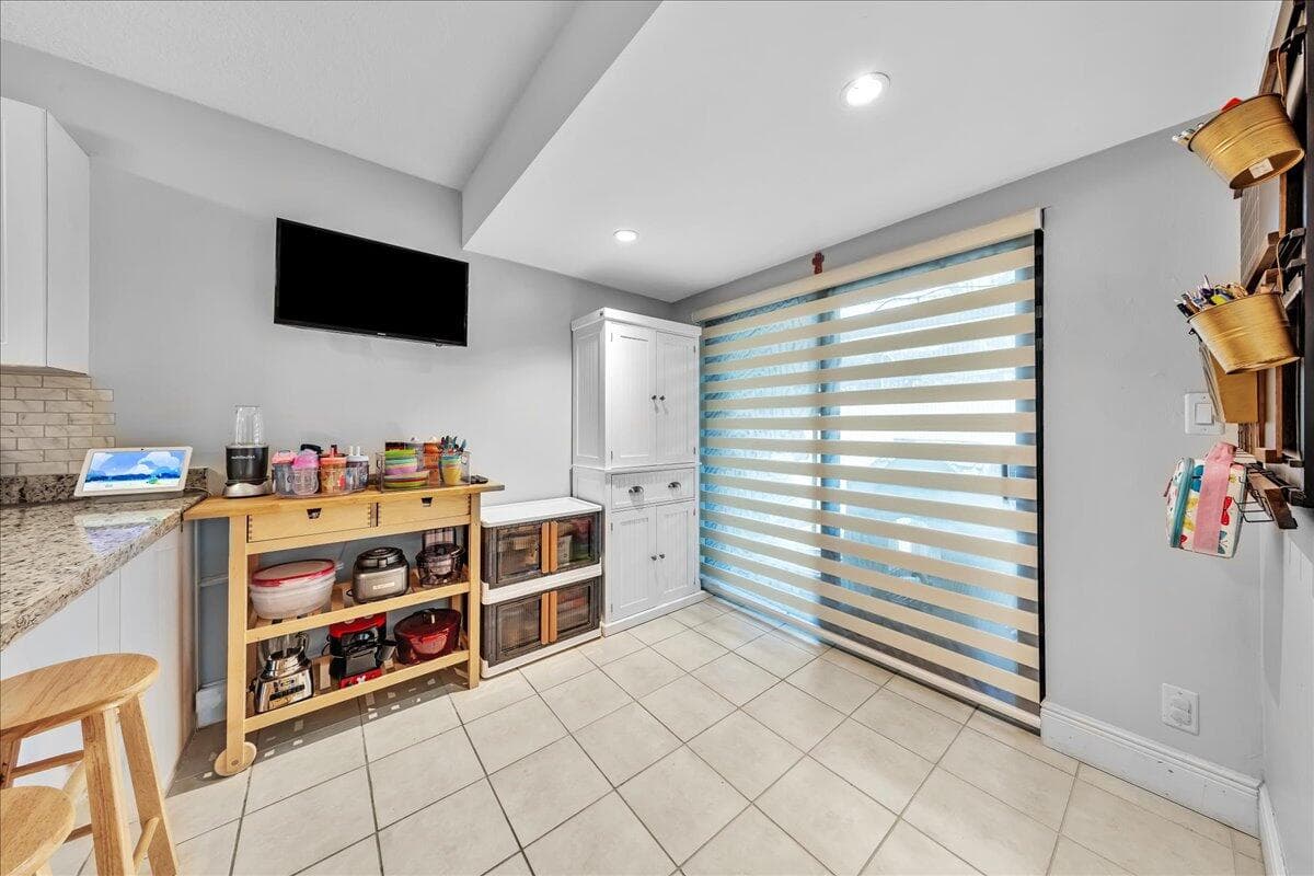 8715 Cleary Boulevard, Plantation, FL 33324 — photo 16 of 32