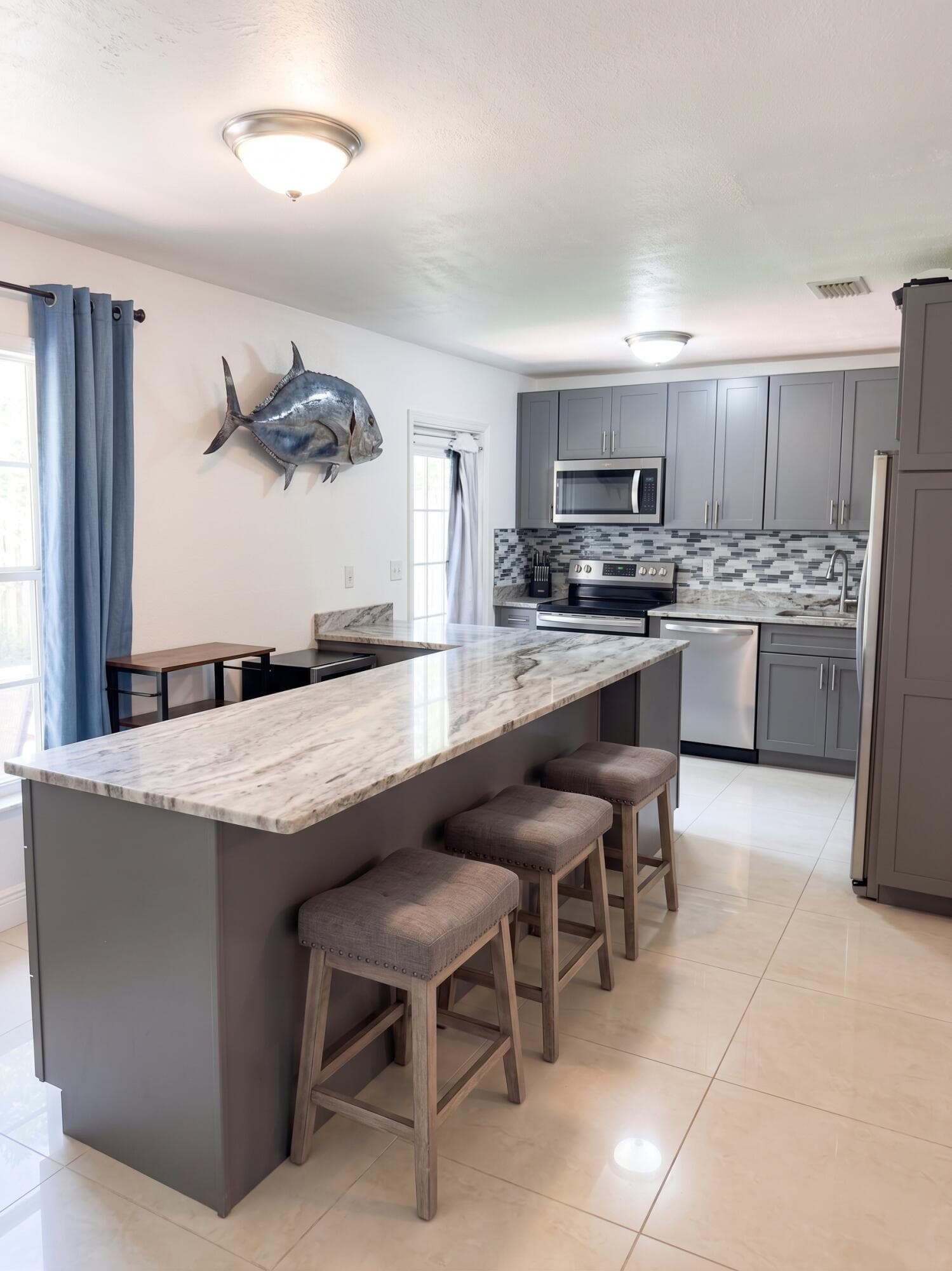1230 NE 26th Terrace, Pompano Beach, FL 33062 — photo 3 of 26