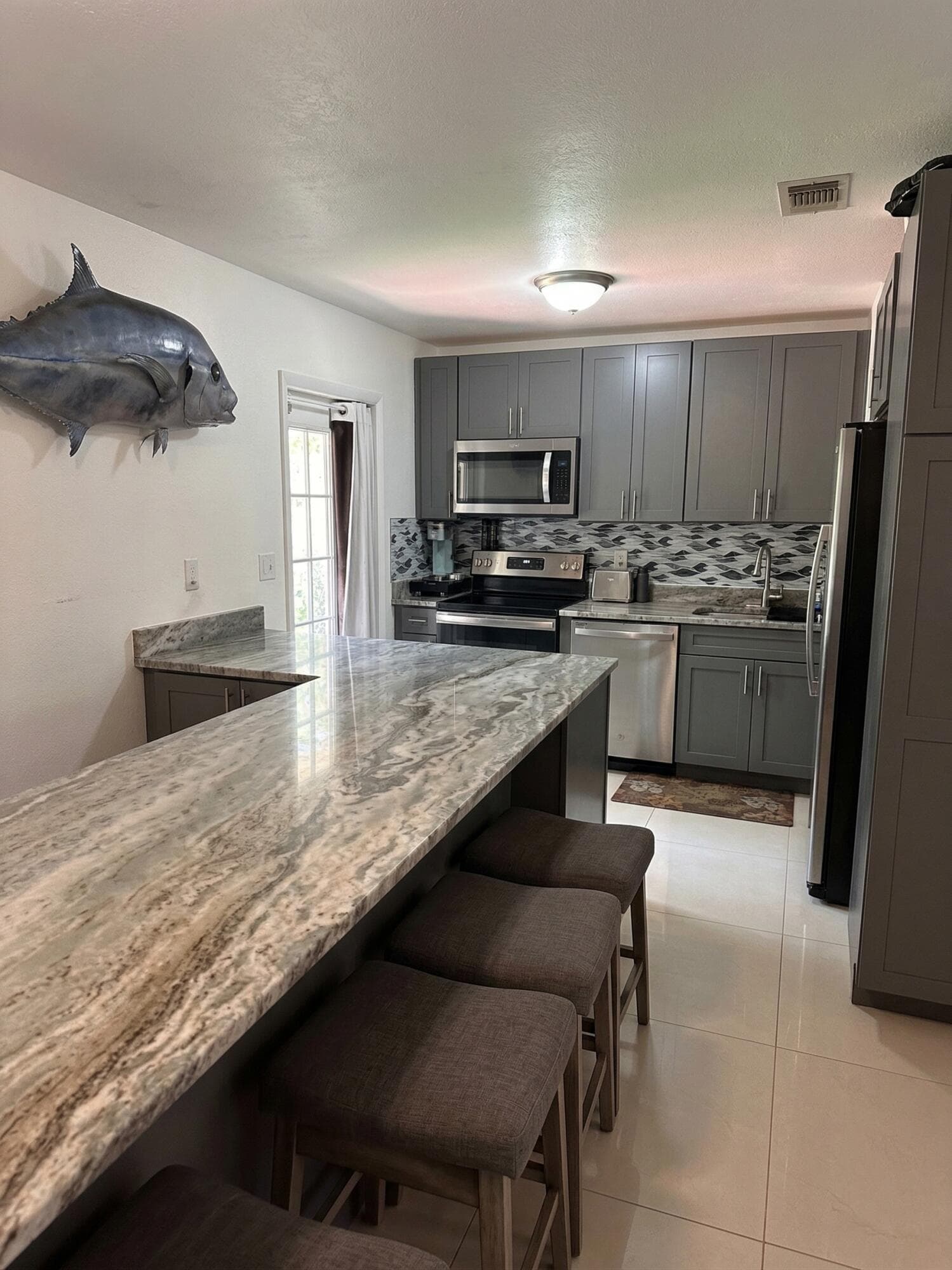 1230 NE 26th Terrace, Pompano Beach, FL 33062 — photo 4 of 26
