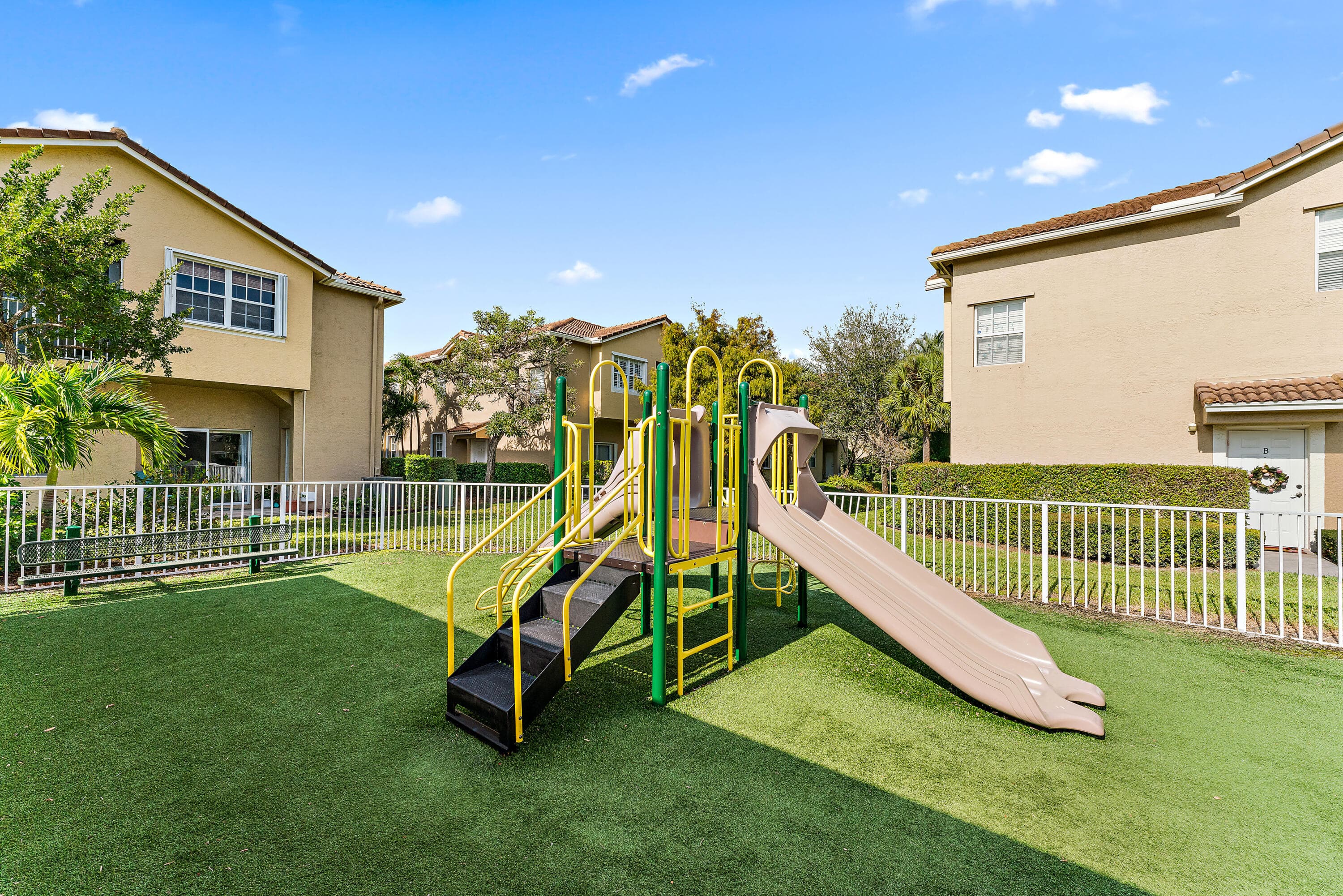 106 Lighthouse Circle G, Tequesta, FL 33469 — photo 4 of 35