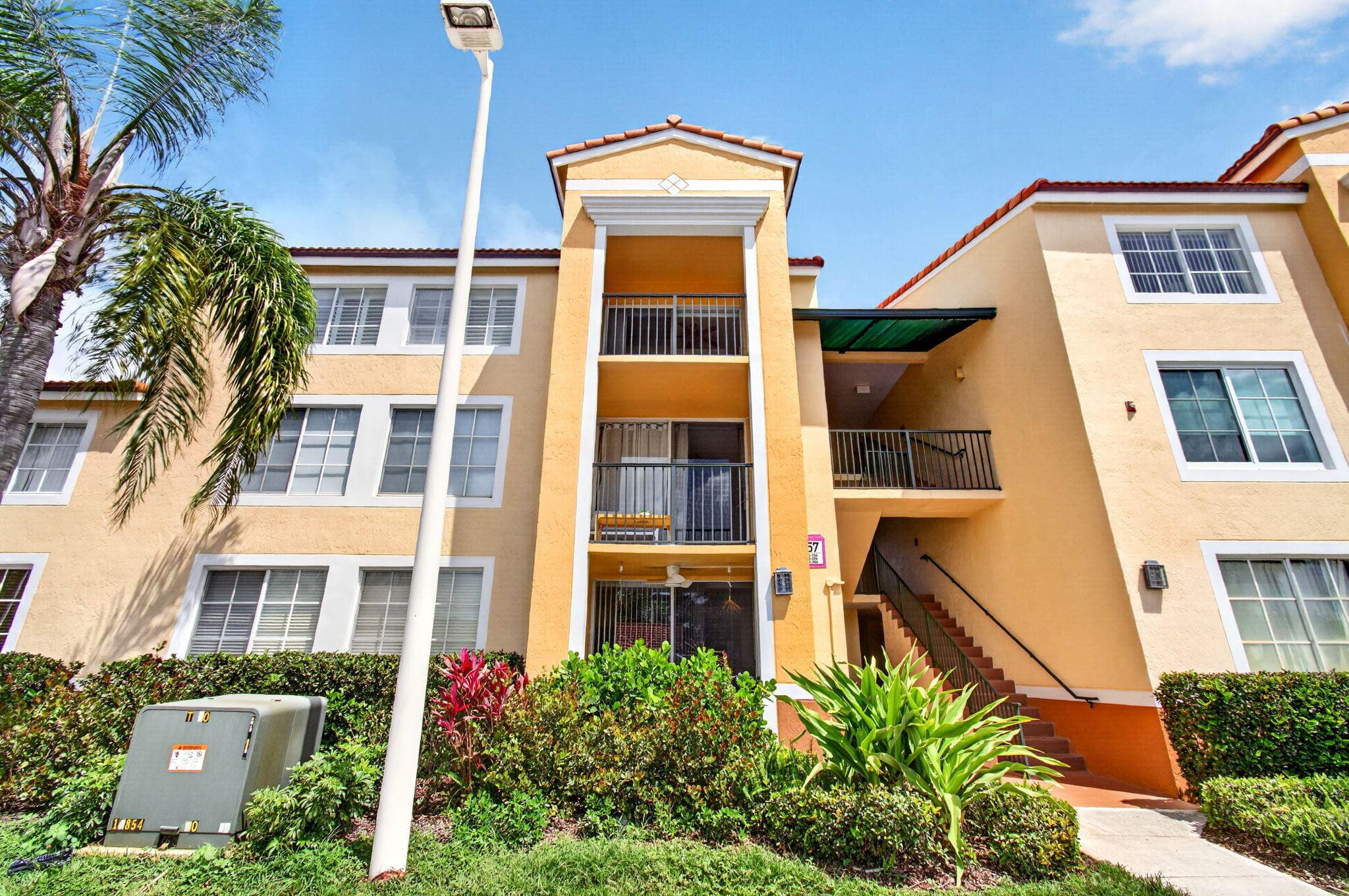 157 Yacht Club Way 303, Hypoluxo, FL 33462 — photo 21 of 56