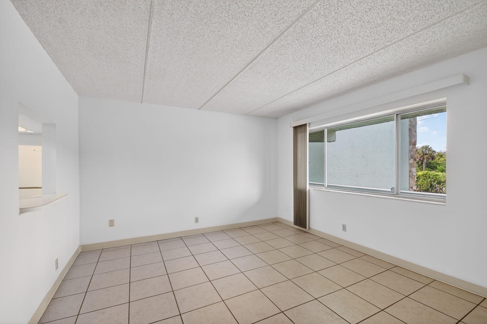 3300 Springdale Boulevard 208, Palm Springs, FL 33461 — photo 9 of 74