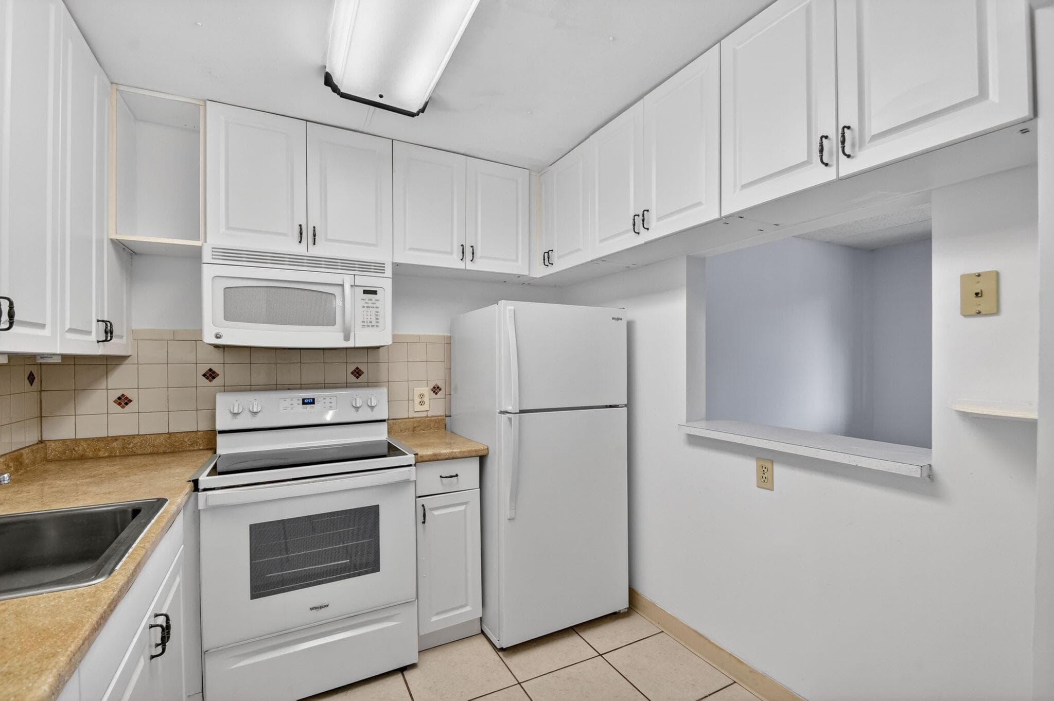3300 Springdale Boulevard 208, Palm Springs, FL 33461 — photo 17 of 74