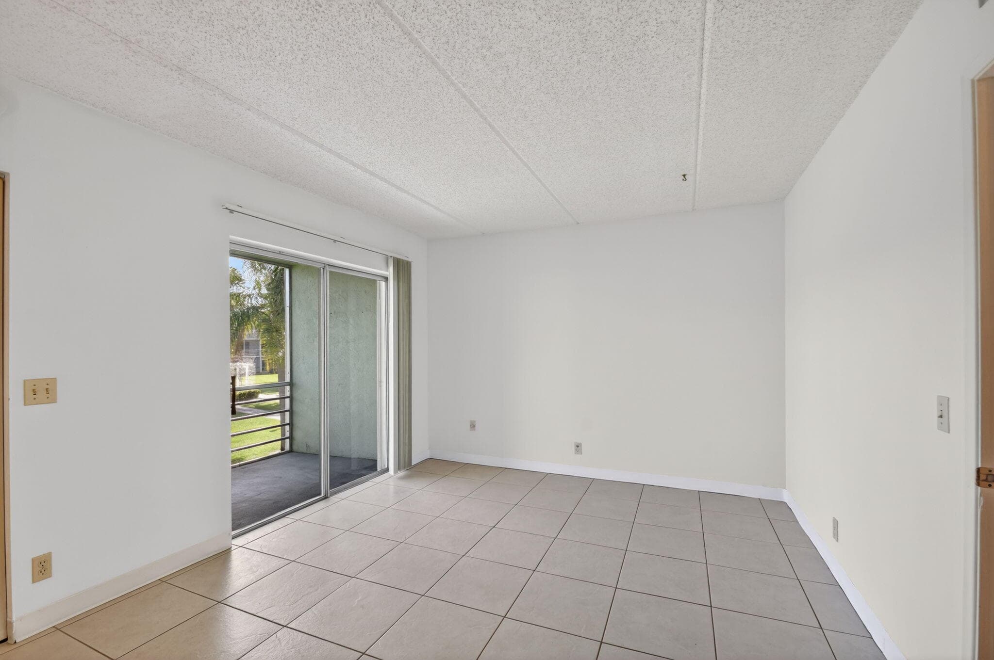 3300 Springdale Boulevard 208, Palm Springs, FL 33461 — photo 29 of 74
