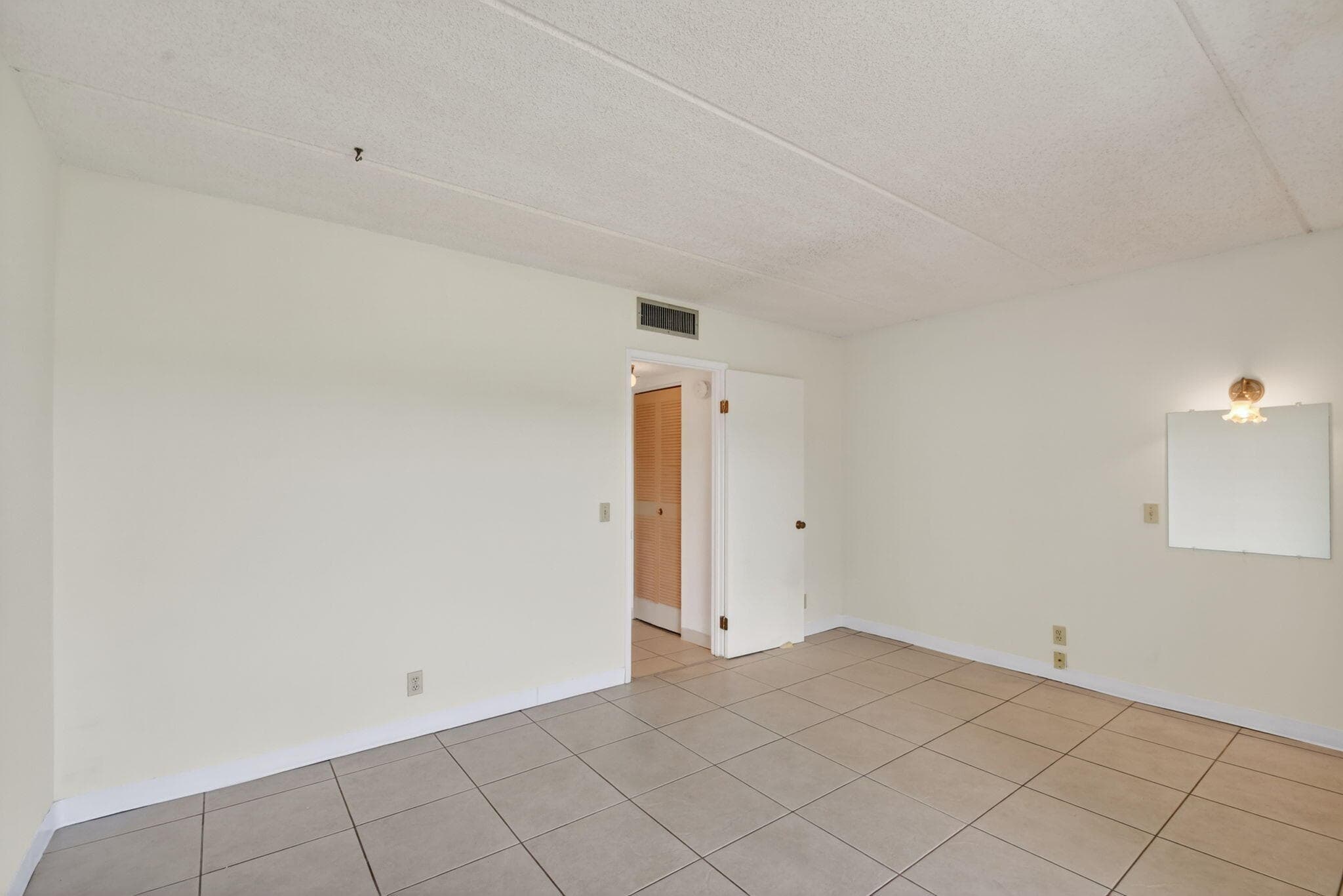 3300 Springdale Boulevard 208, Palm Springs, FL 33461 — photo 31 of 74