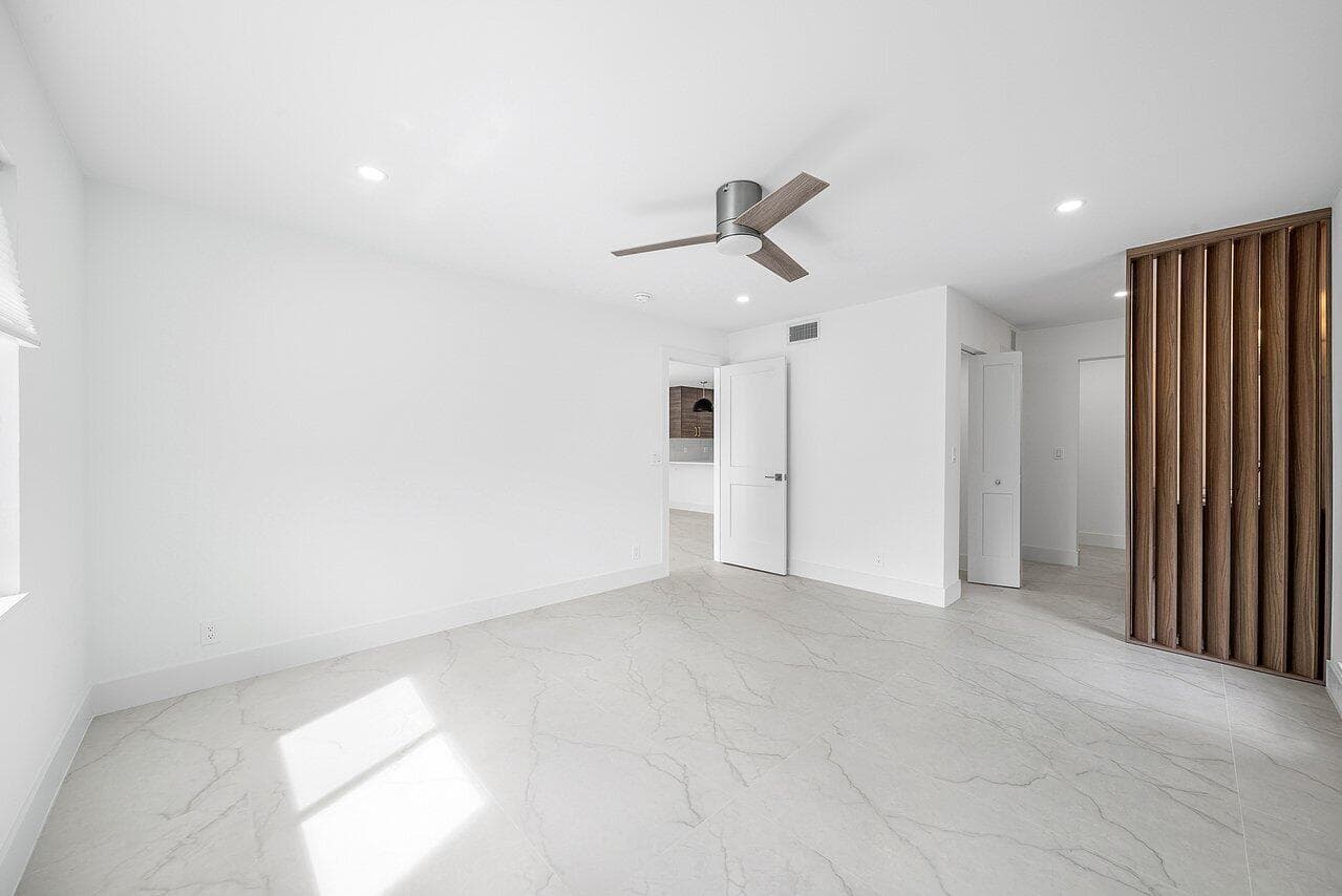 1541 NW 20th Avenue 101, Delray Beach, FL 33445 — photo 18 of 61