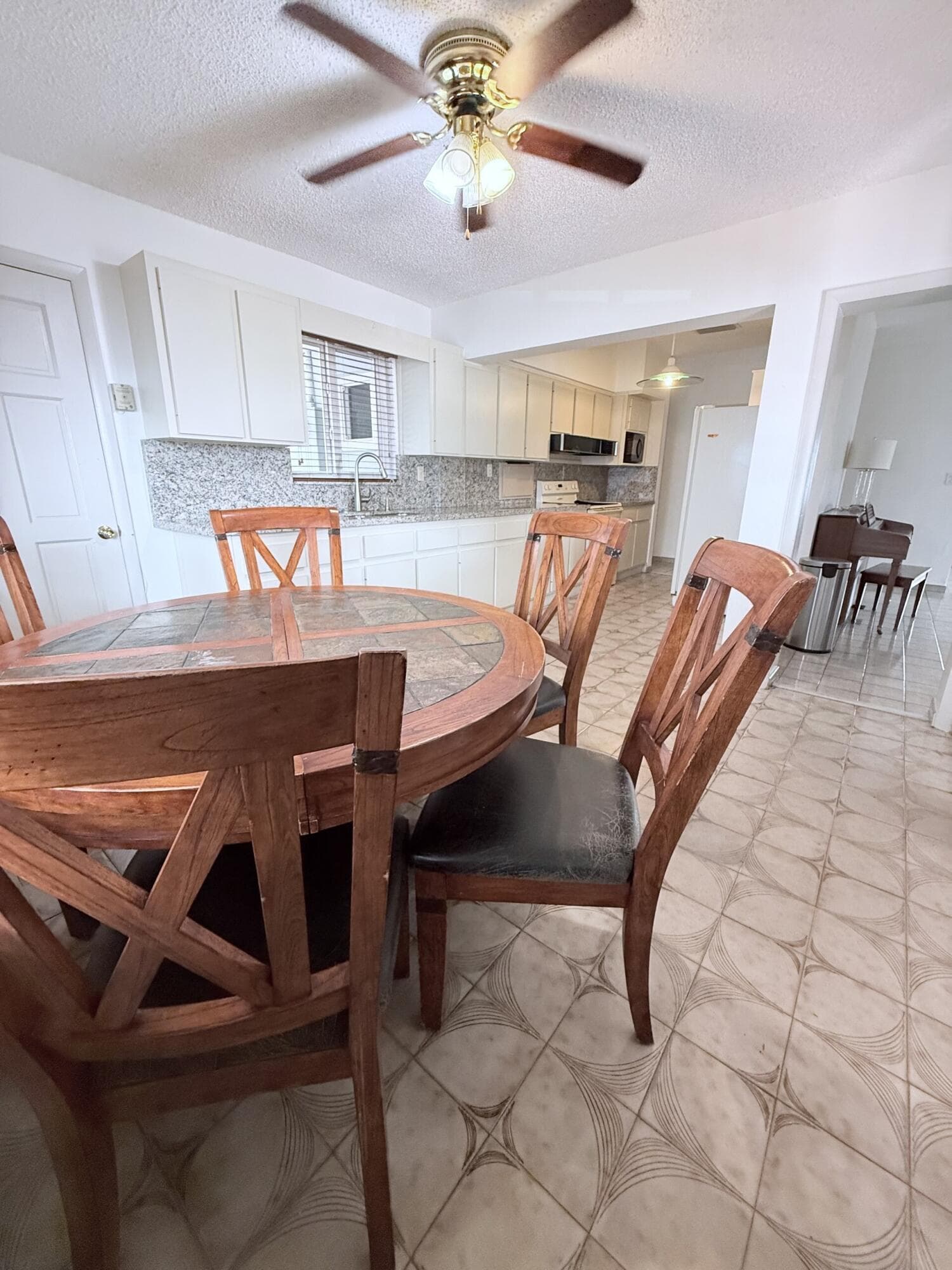 957 W 67th Street, Hialeah, FL 33012 — photo 8 of 15