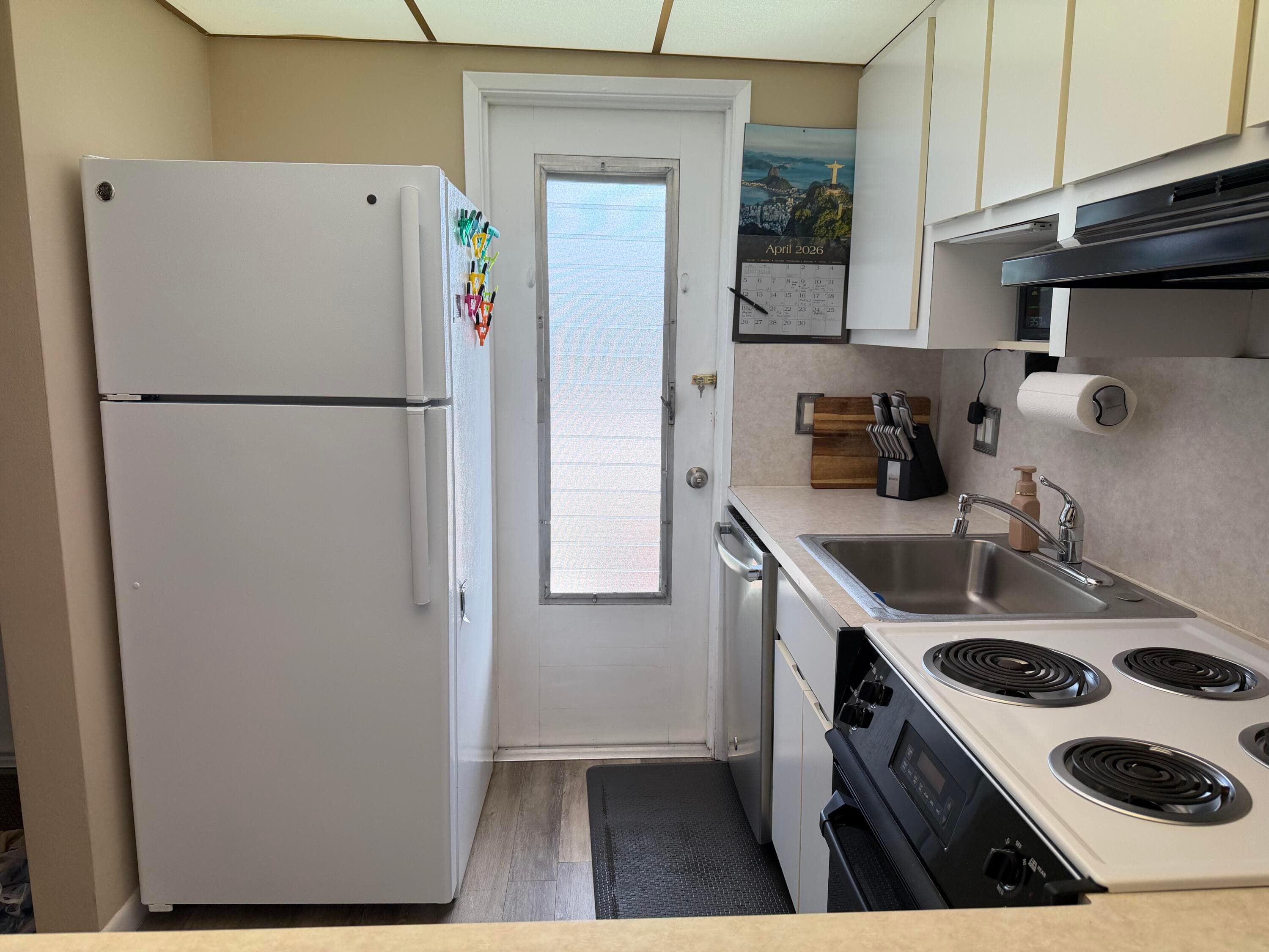 2050 NE 39th Street NE S103, Lighthouse Point, FL 33064 — photo 28 of 65