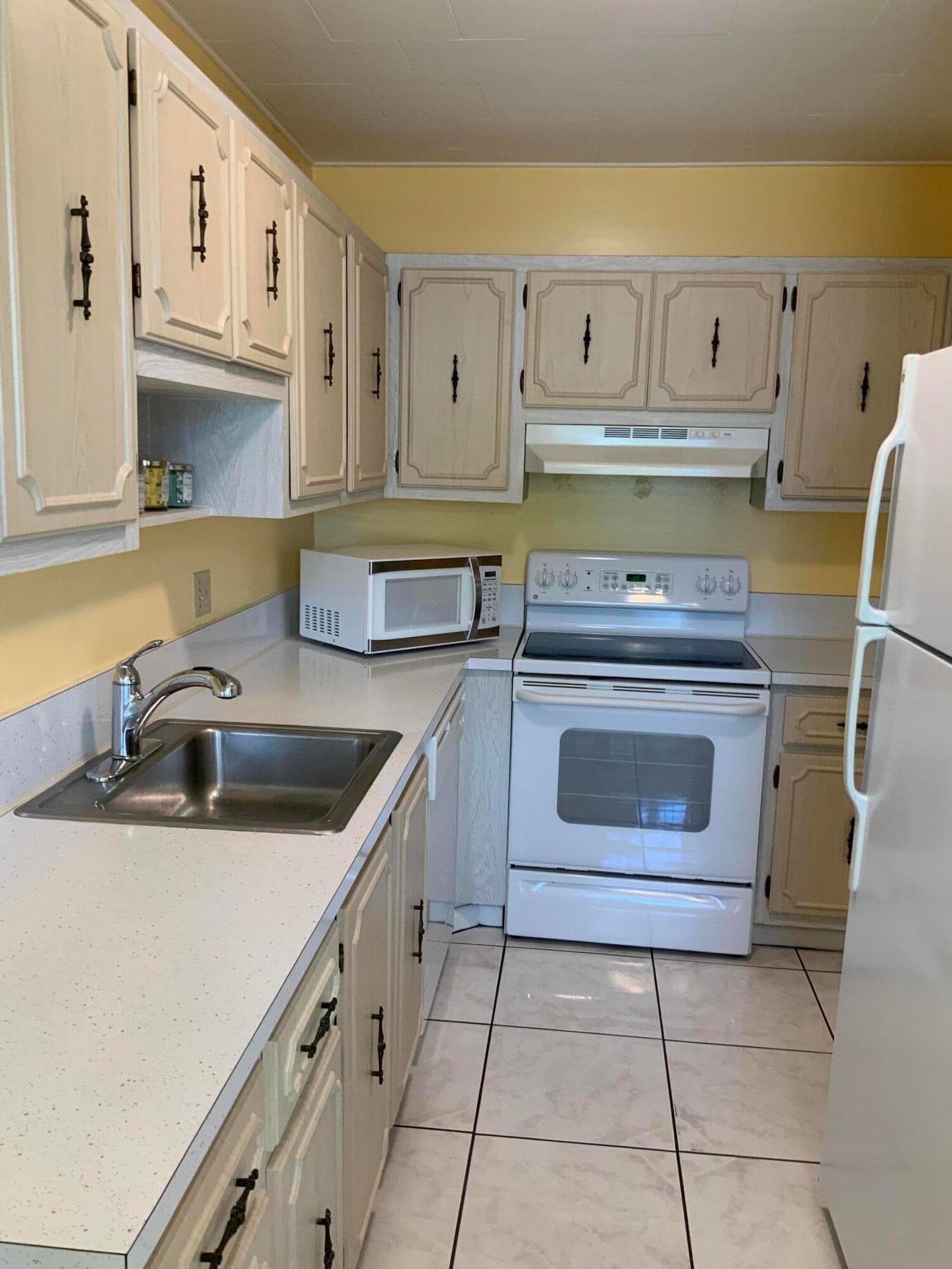 1121 Cactus Terrace 202, Delray Beach, FL 33445 — photo 20 of 31