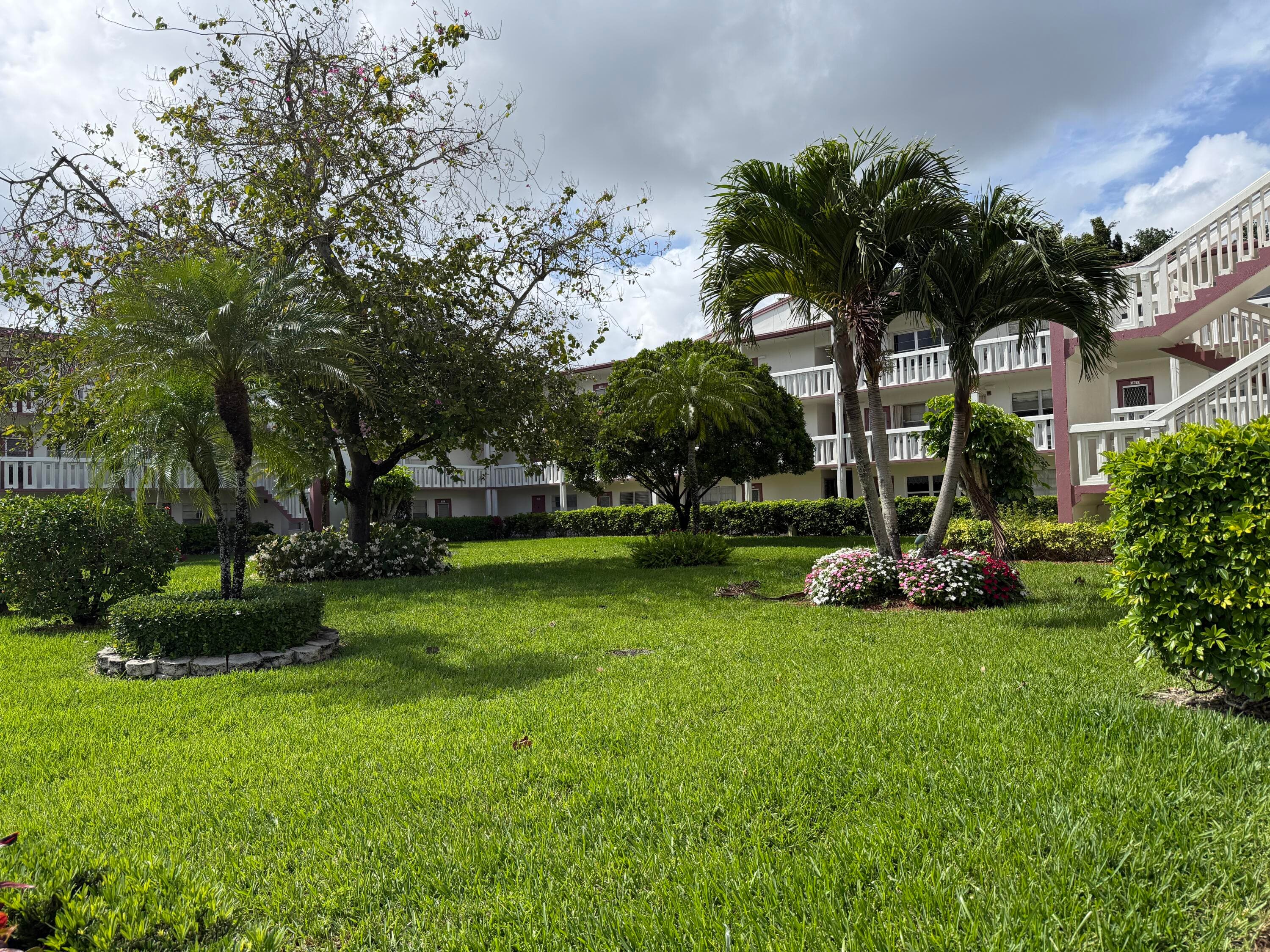 389 Fanshaw J 389, Boca Raton, FL 33434 — photo 31 of 52