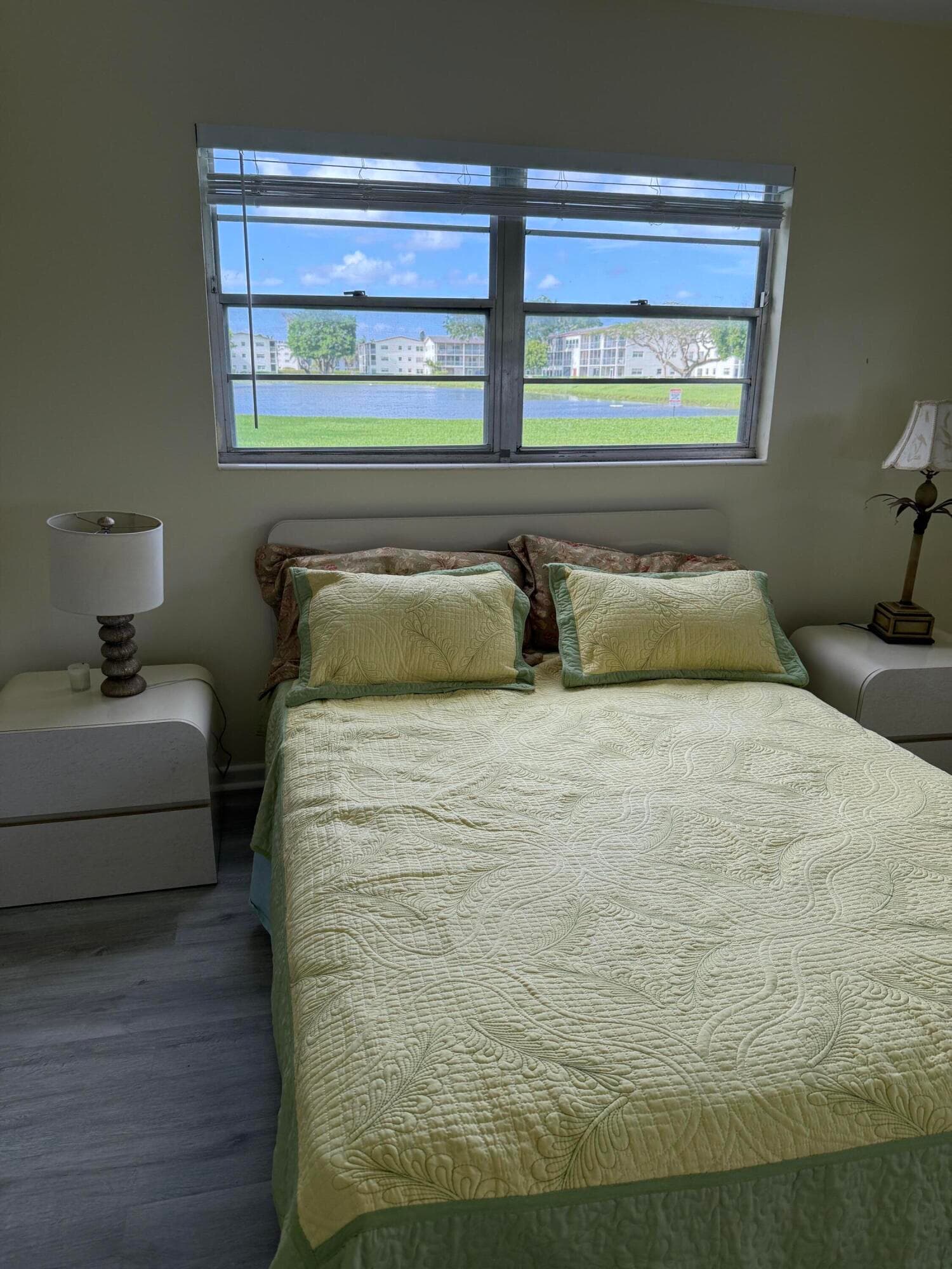 389 Fanshaw J 389, Boca Raton, FL 33434 — photo 16 of 52