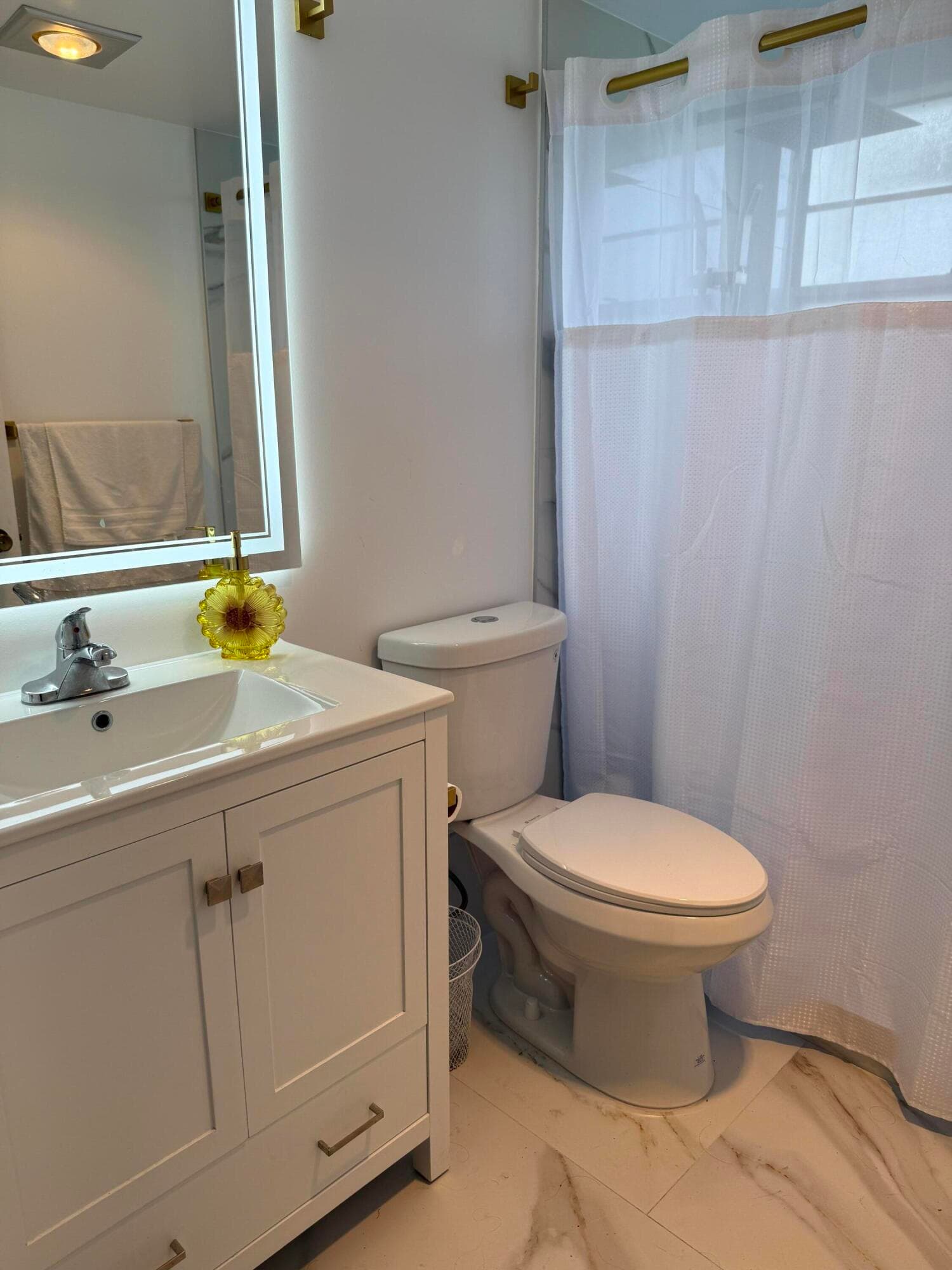 389 Fanshaw J 389, Boca Raton, FL 33434 — photo 15 of 52